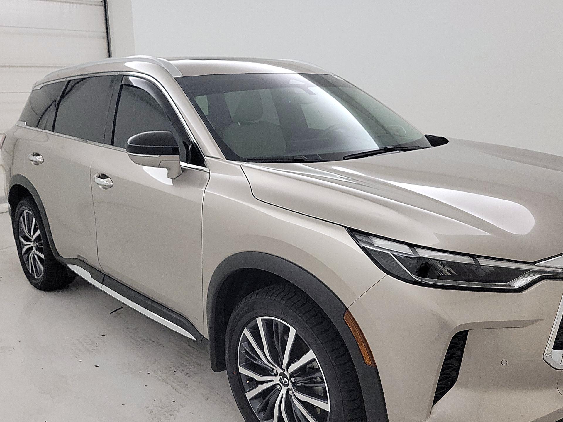 Thumbnail: 2023 INFINITI QX60 - 1