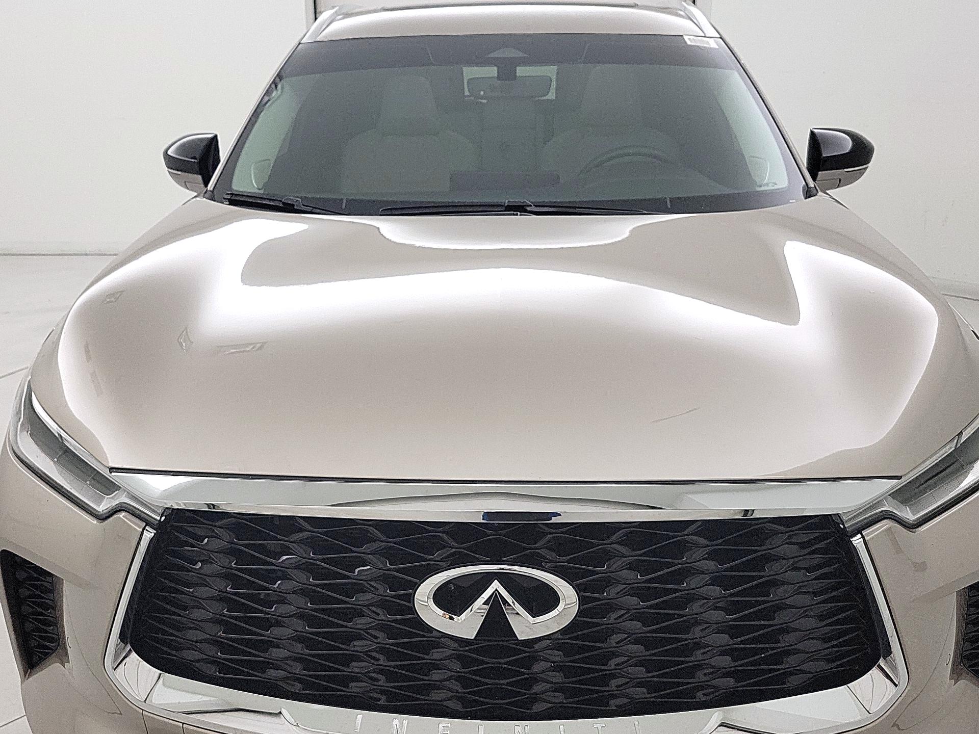Thumbnail: 2023 INFINITI QX60 - 2