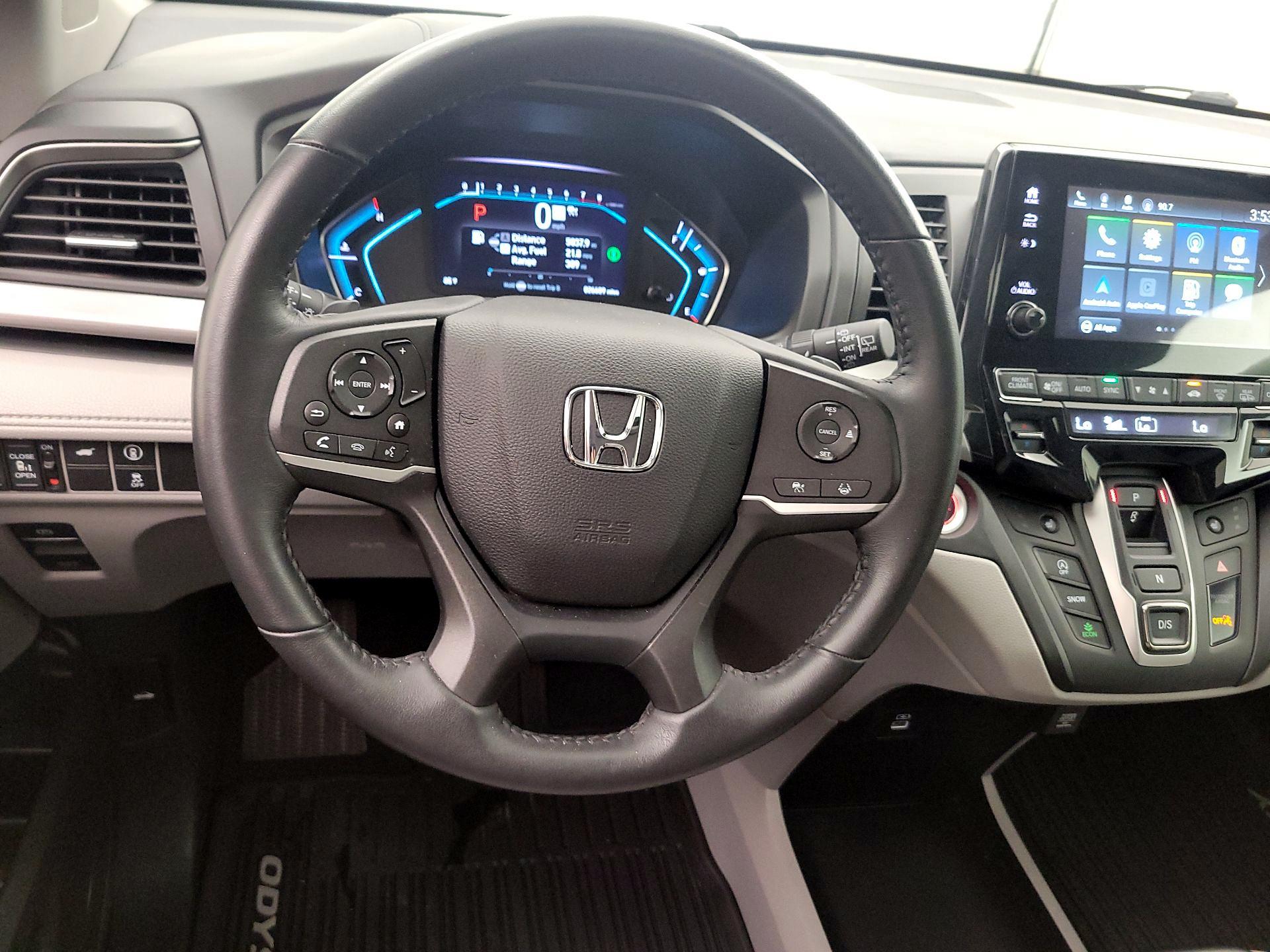 Thumbnail: 2023 Honda Odyssey - 10