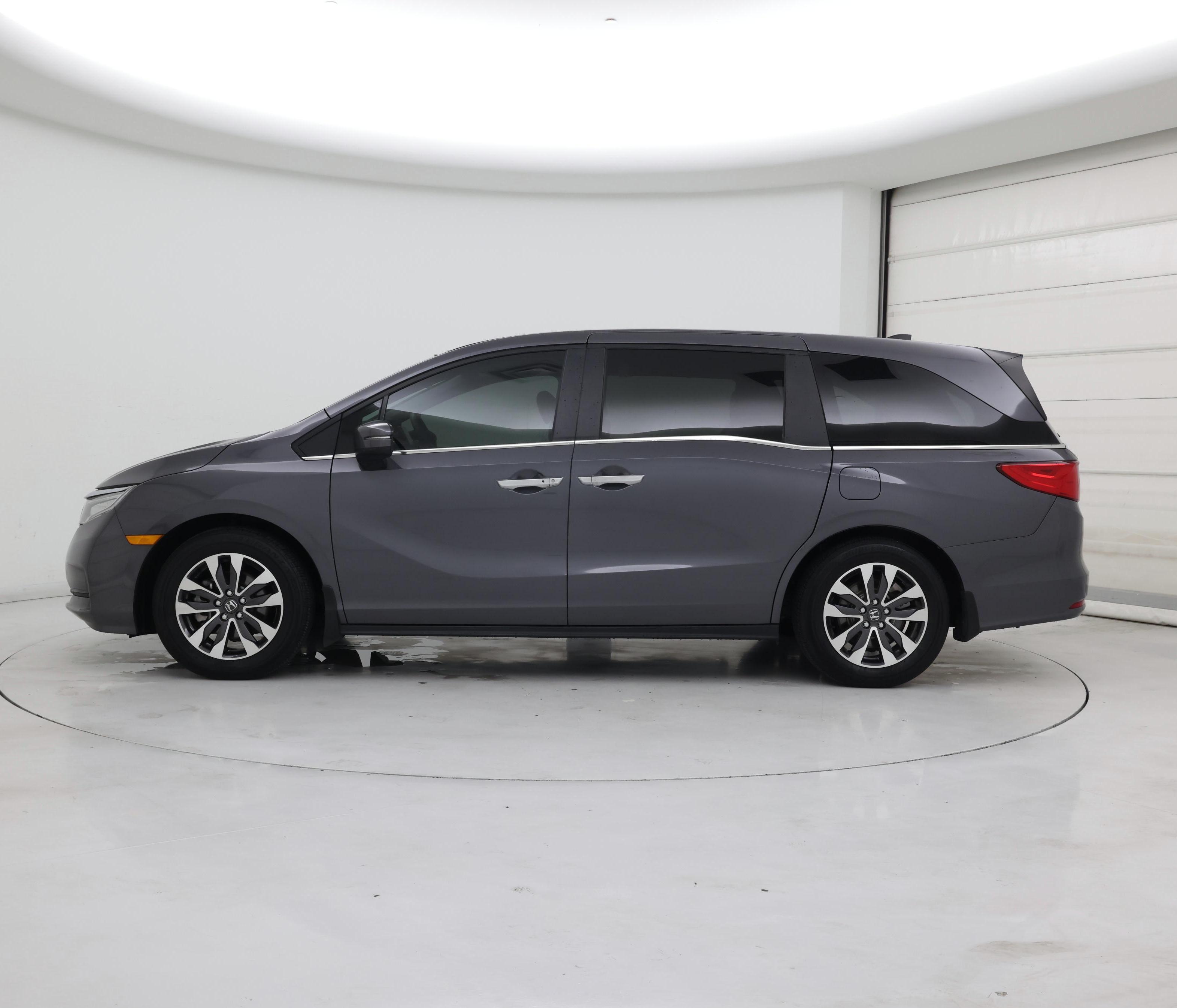 Thumbnail: 2023 Honda Odyssey - 3