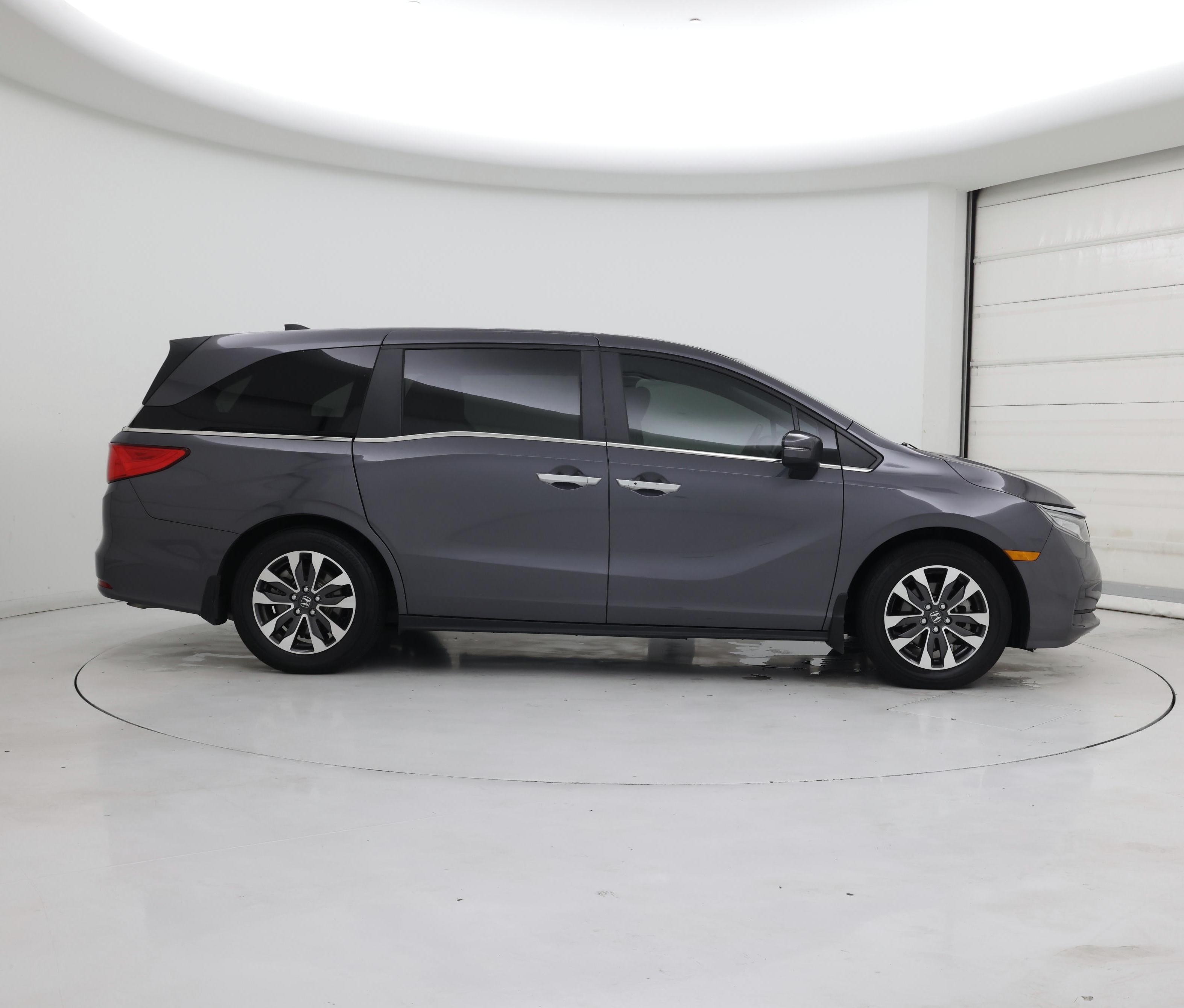 Thumbnail: 2023 Honda Odyssey - 7