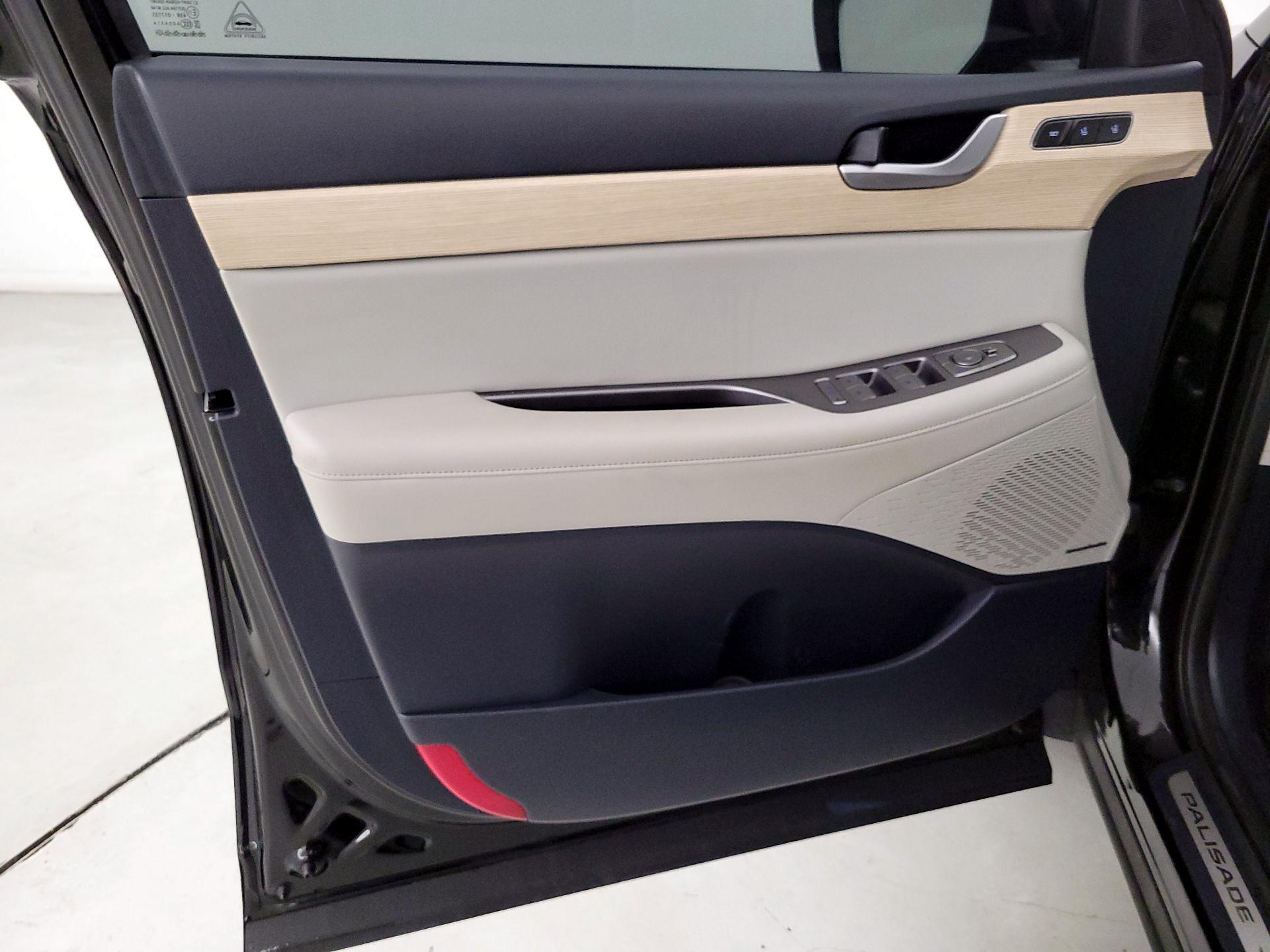Thumbnail: 2024 Hyundai Palisade - 12