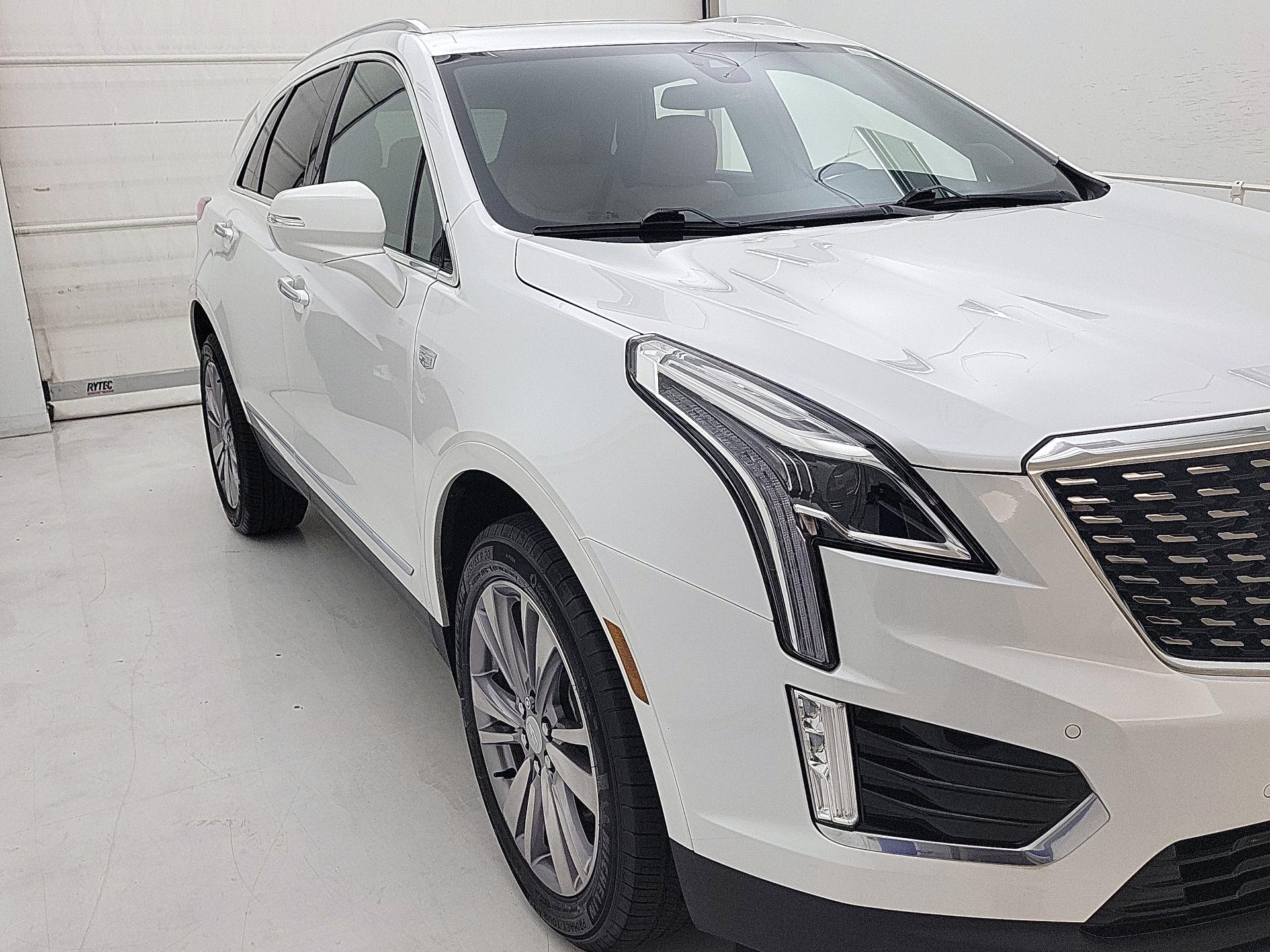 Thumbnail: 2023 Cadillac XT5 - 1