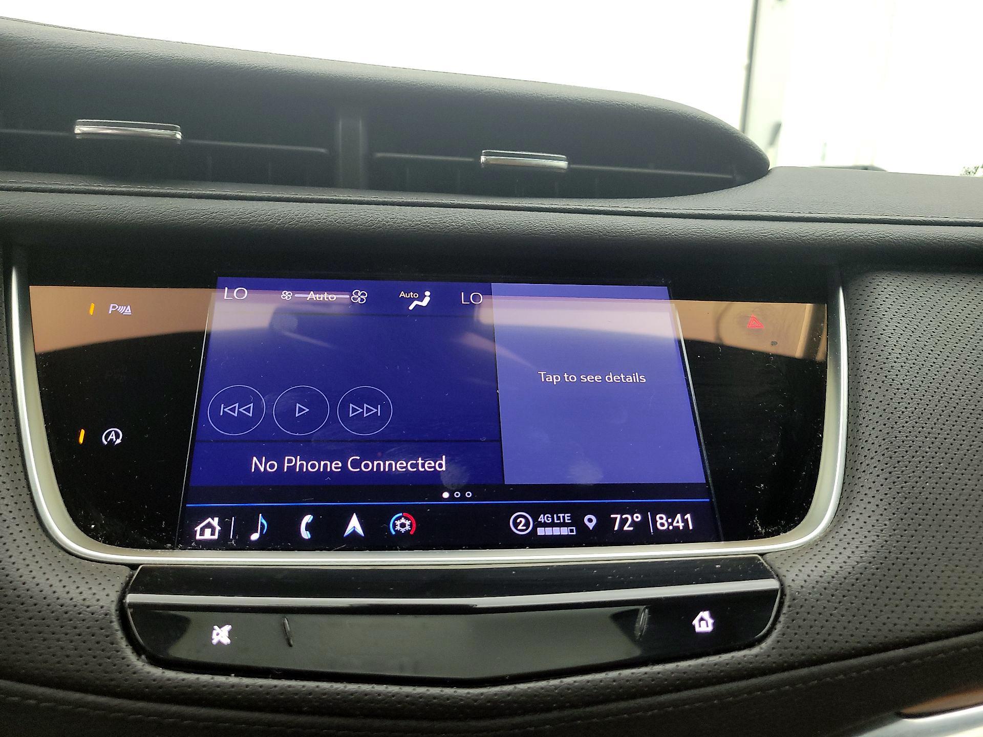 Thumbnail: 2023 Cadillac XT5 - 14