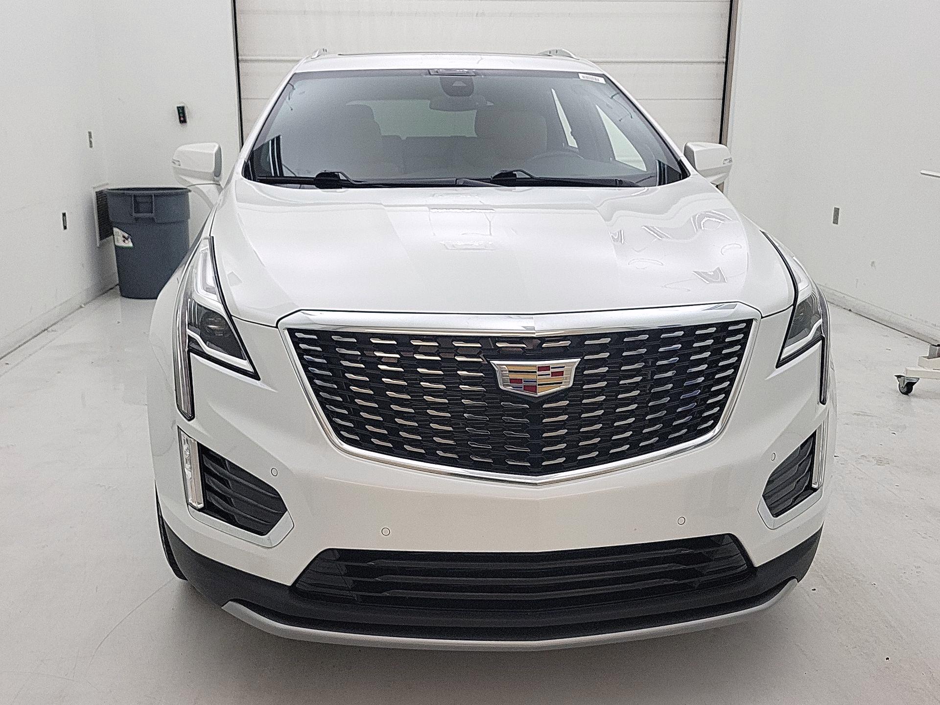 Thumbnail: 2023 Cadillac XT5 - 2