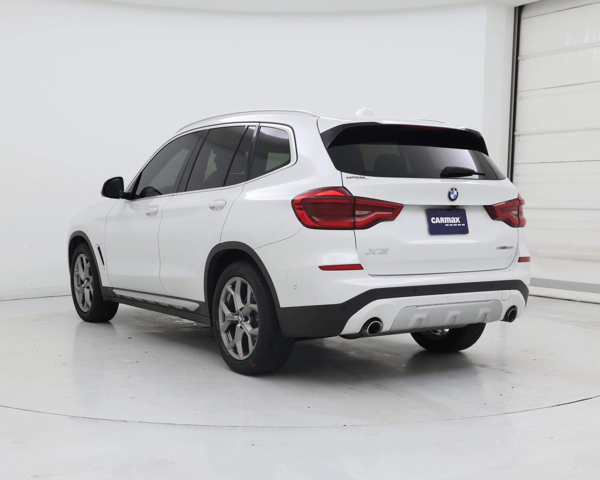 Thumbnail: 2021 BMW X3 - 2