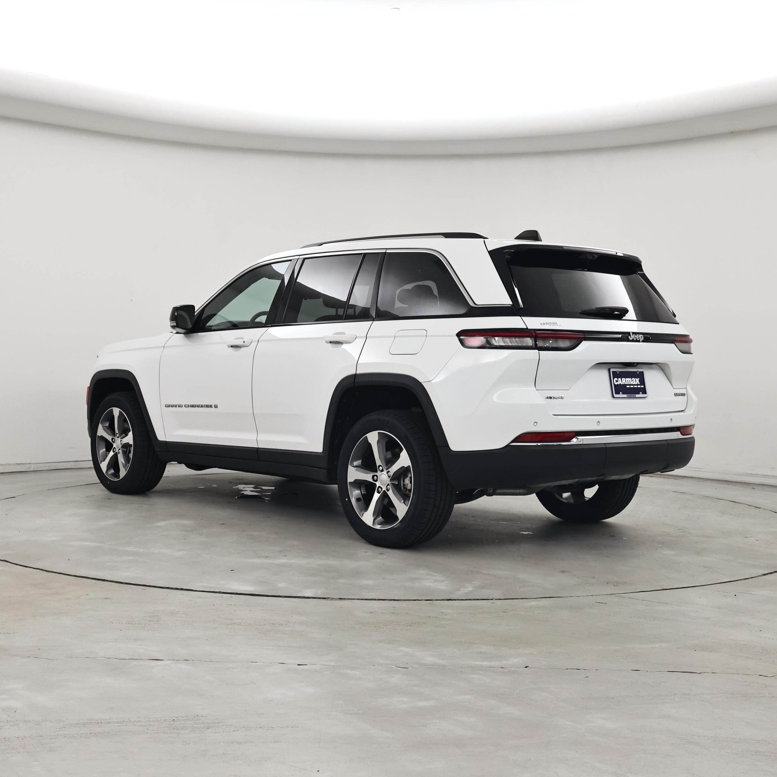 Thumbnail: 2023 Jeep Grand Cherokee - 2