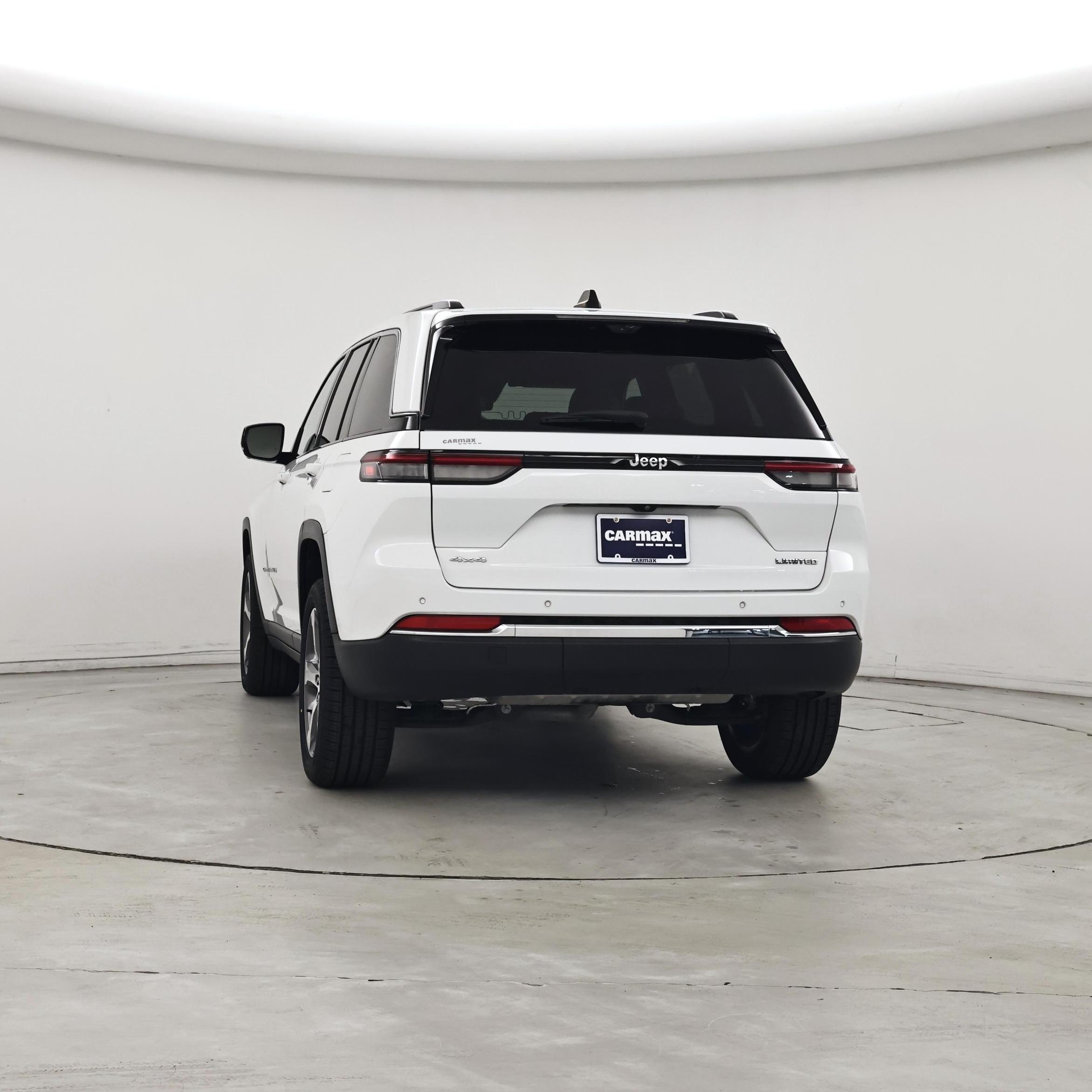 Thumbnail: 2023 Jeep Grand Cherokee - 6