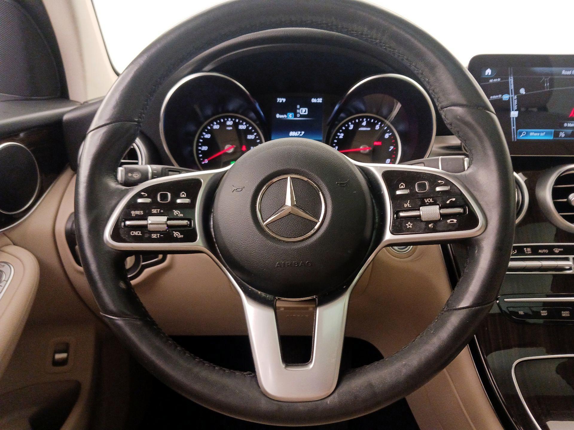 Thumbnail: 2022 Mercedes-Benz GLC - 10