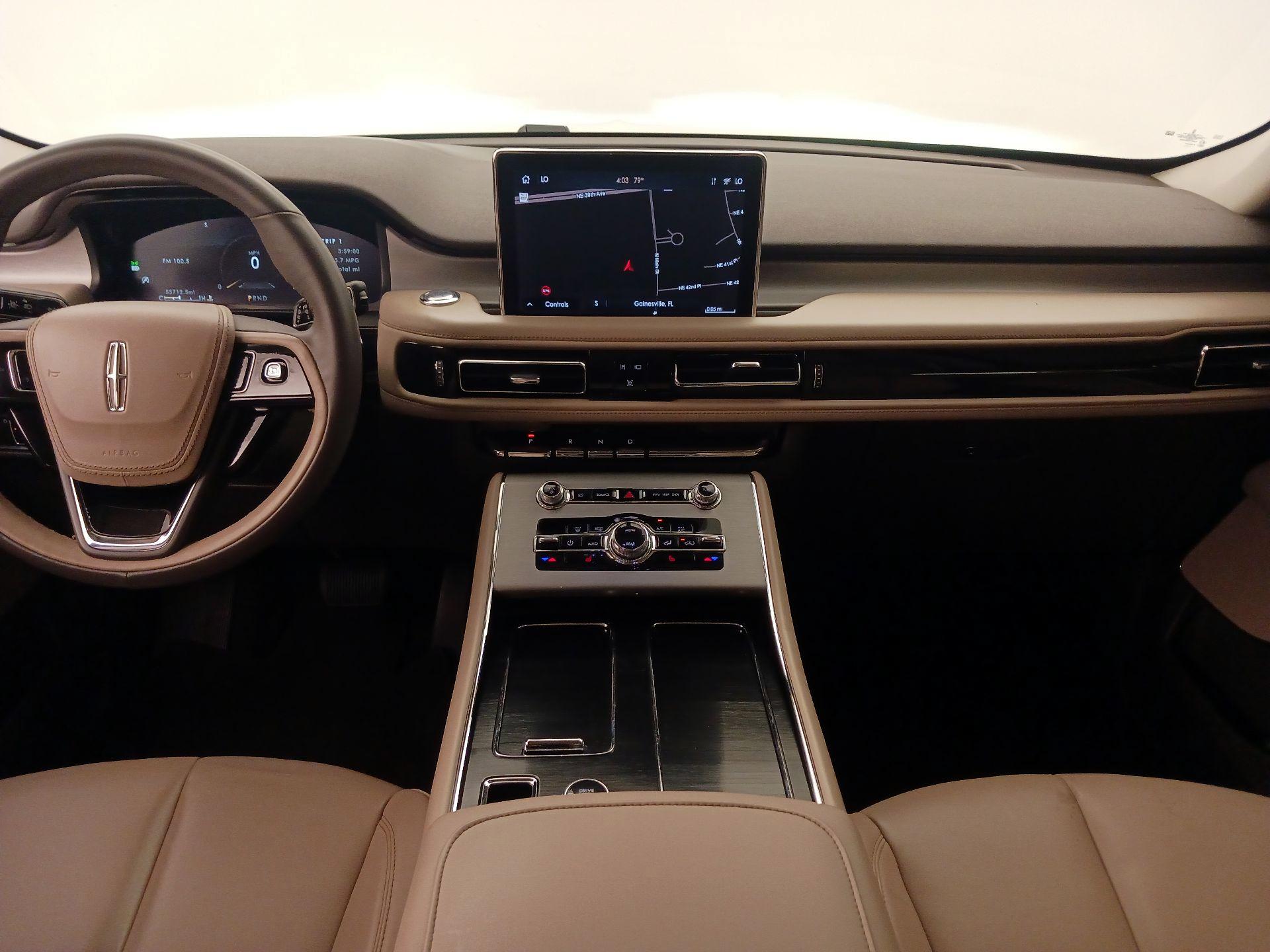 Thumbnail: 2021 Lincoln Aviator - 9