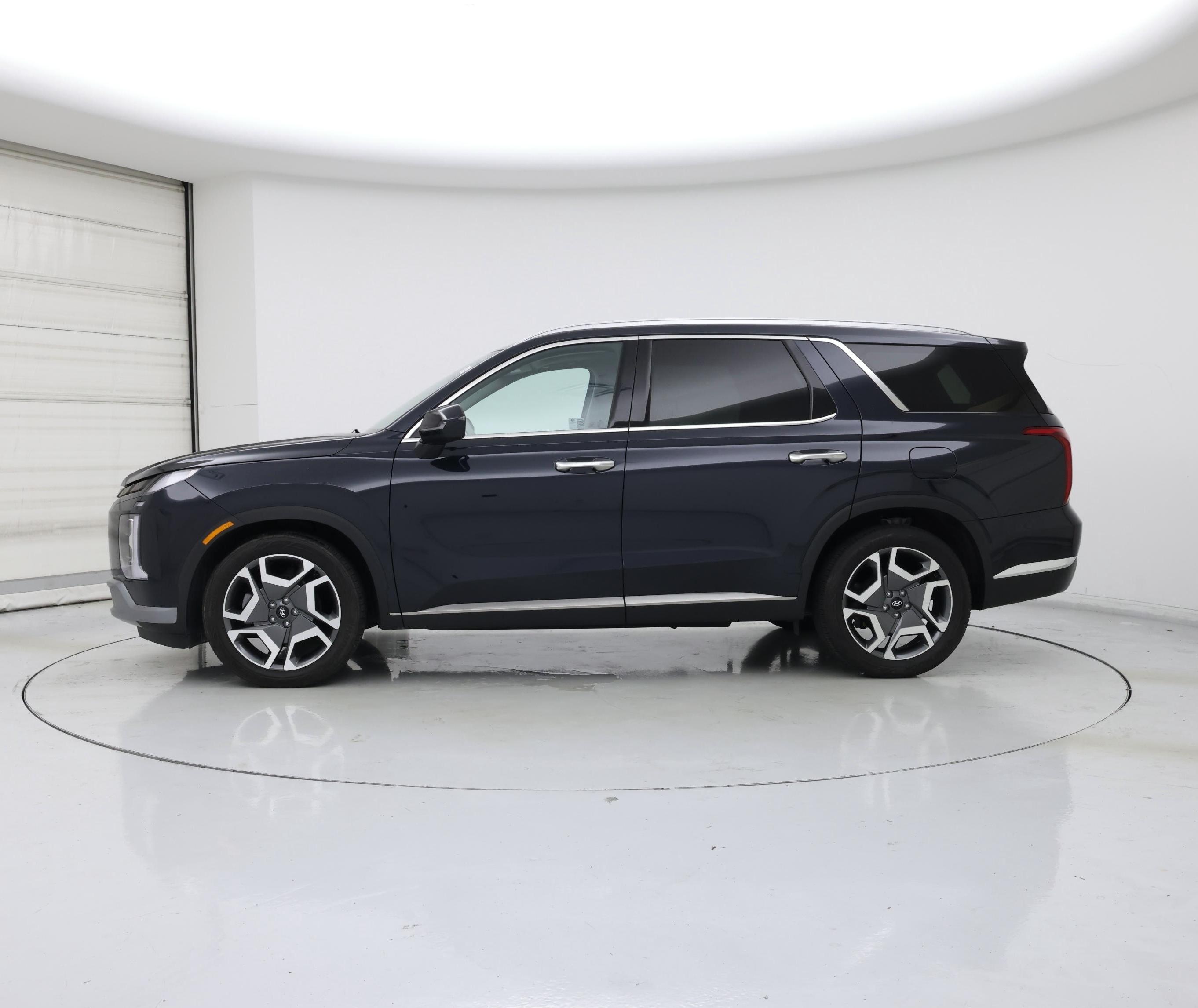 Thumbnail: 2024 Hyundai Palisade - 3