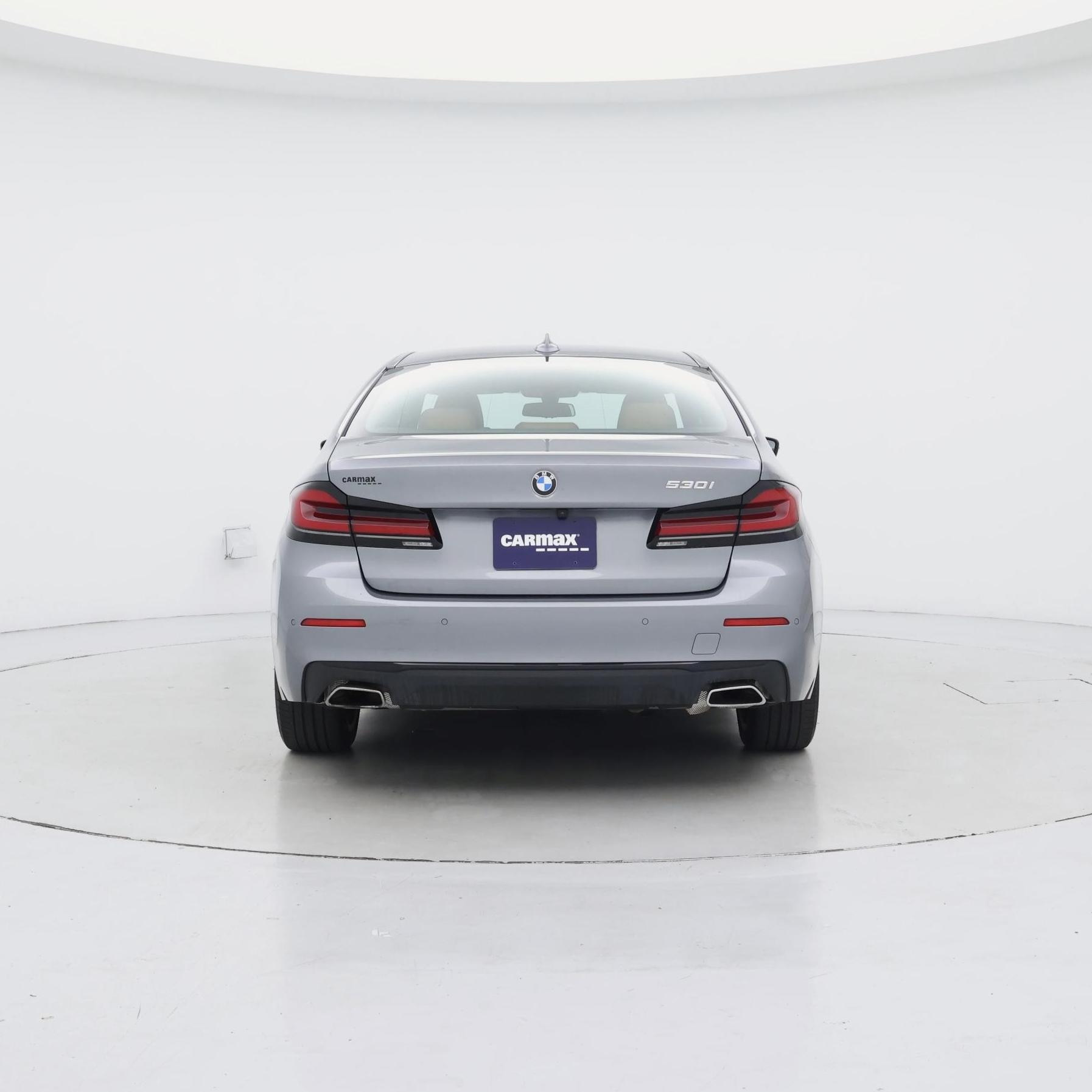 Thumbnail: 2023 BMW 5 Series - 6