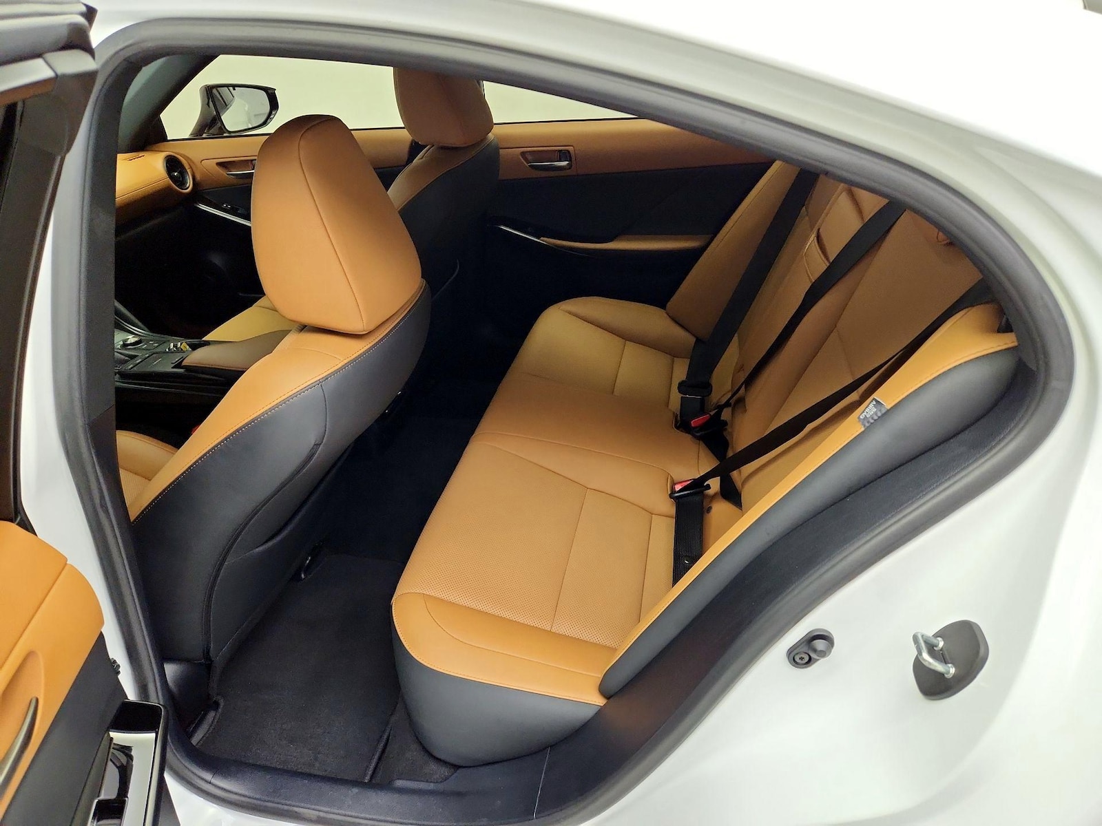 2024 Lexus IS 350 F SPORT DESIGN - Photo 21