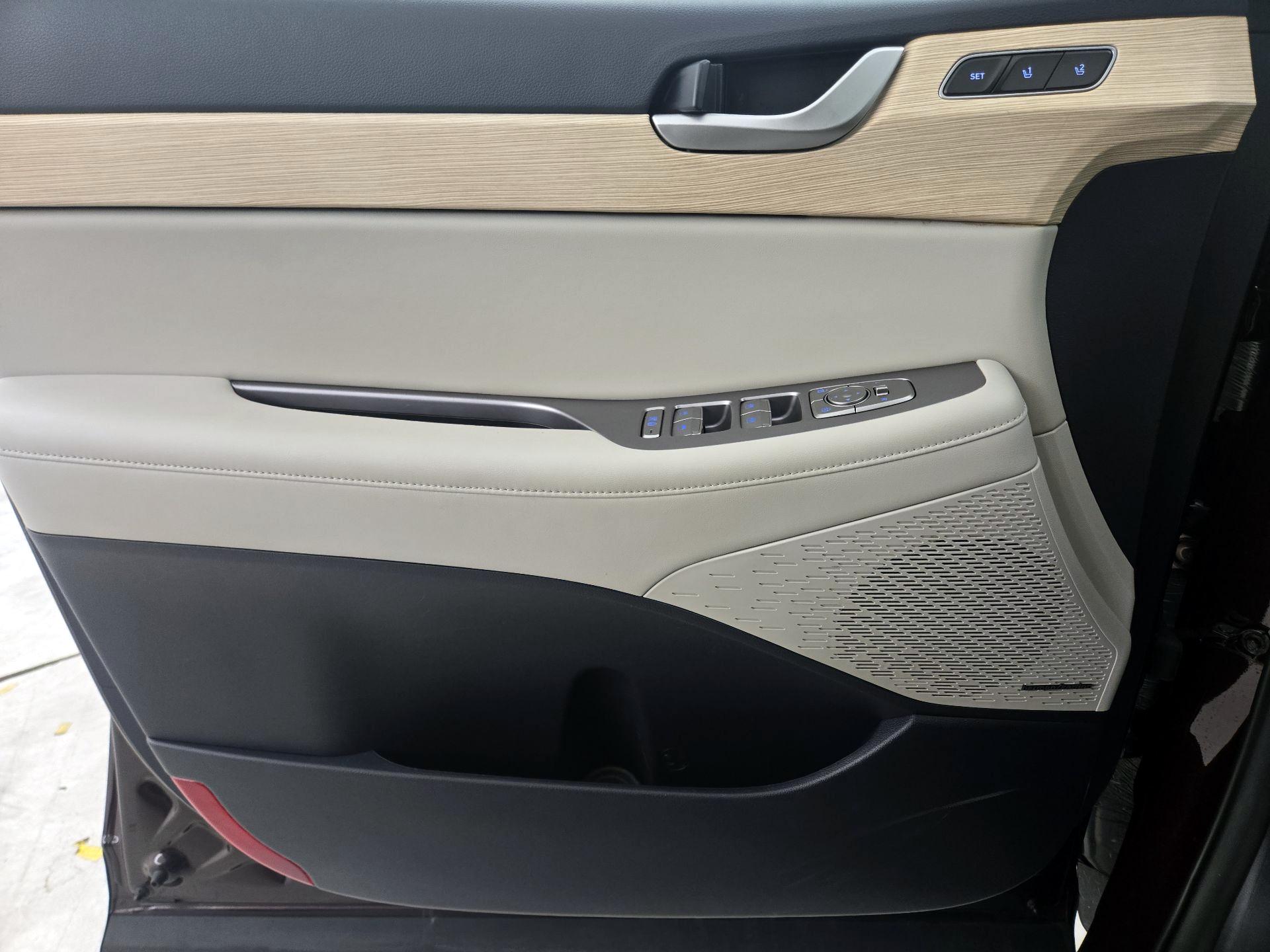 Thumbnail: 2024 Hyundai Palisade - 12