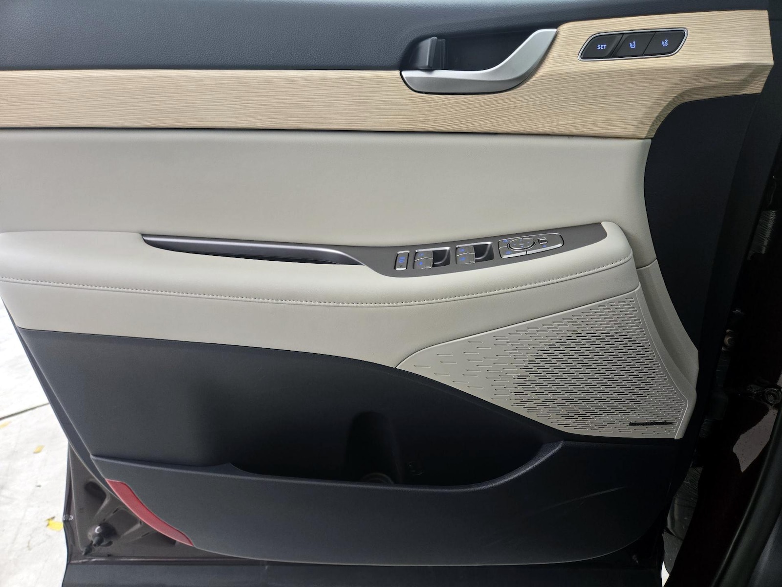 2024 Hyundai Palisade Limited - Photo 13