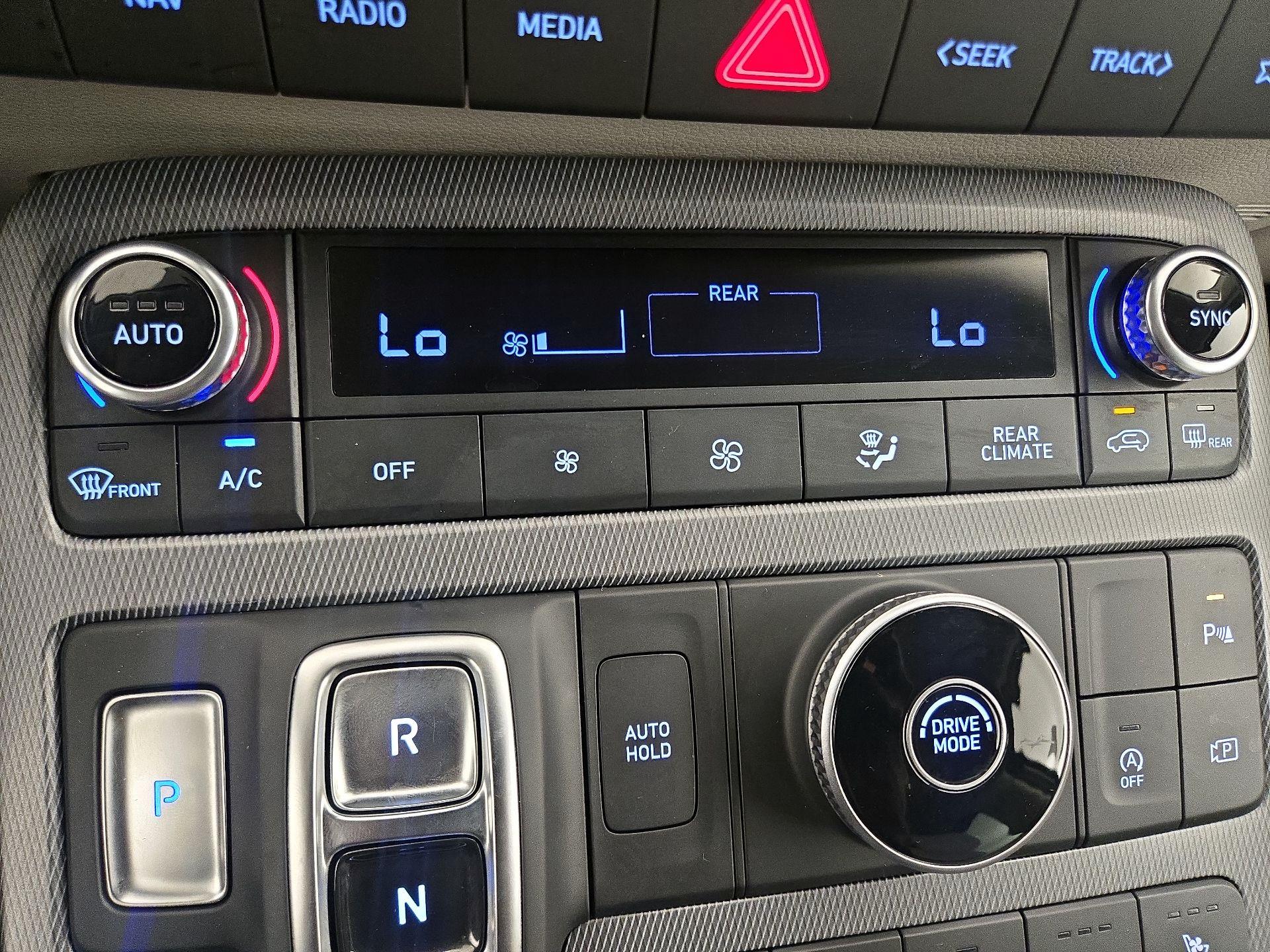 Thumbnail: 2024 Hyundai Palisade - 17