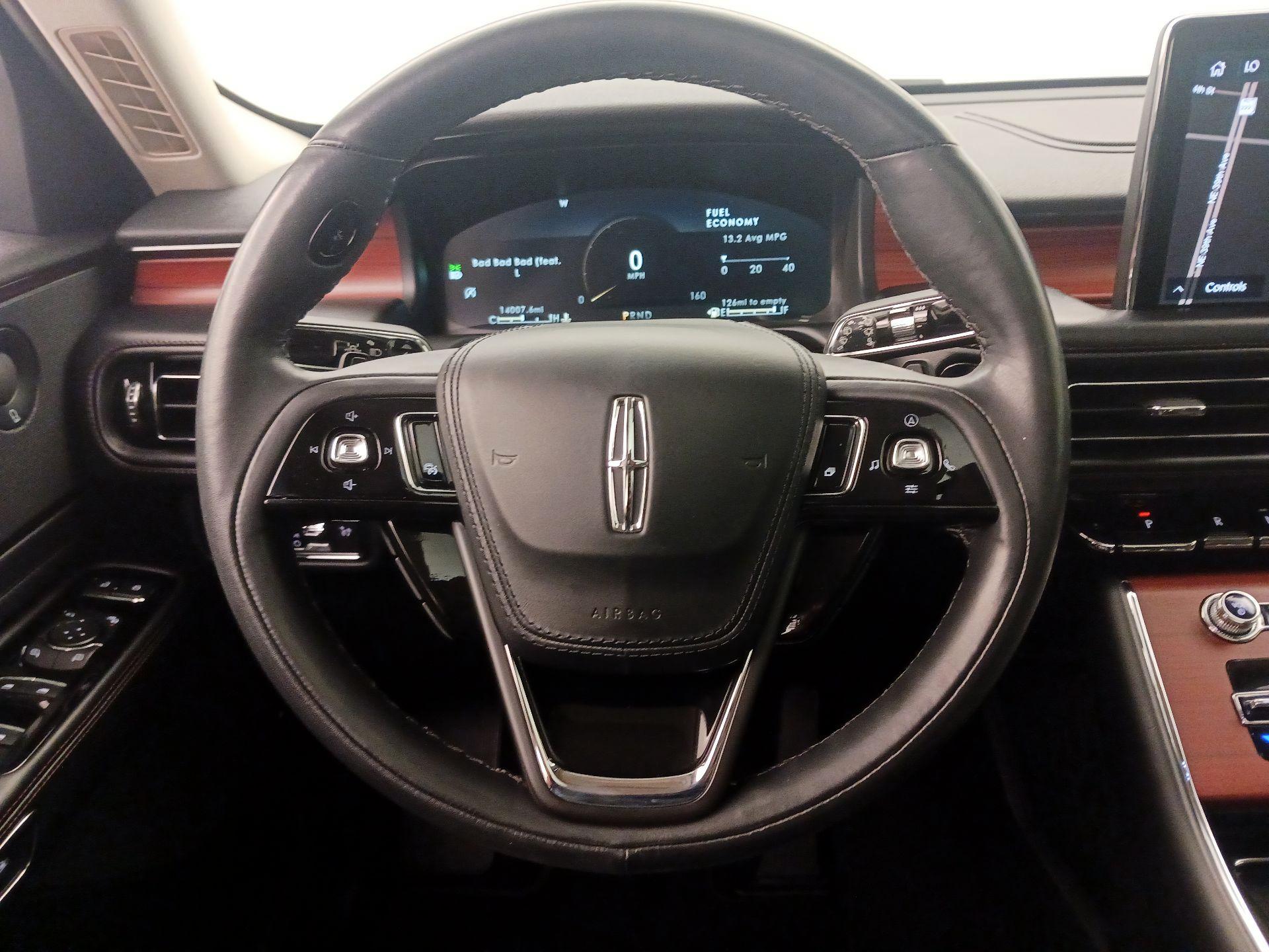 Thumbnail: 2022 Lincoln Aviator - 10