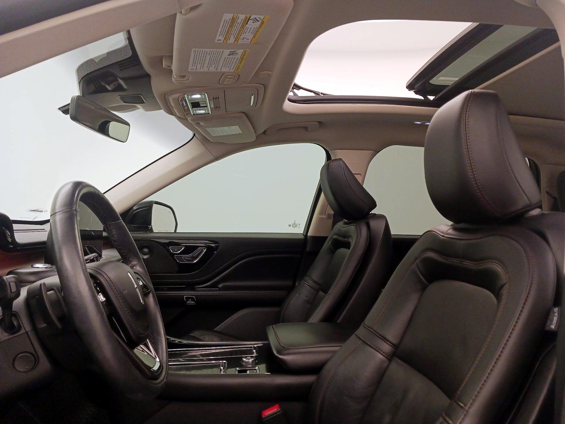 Thumbnail: 2022 Lincoln Aviator - 20