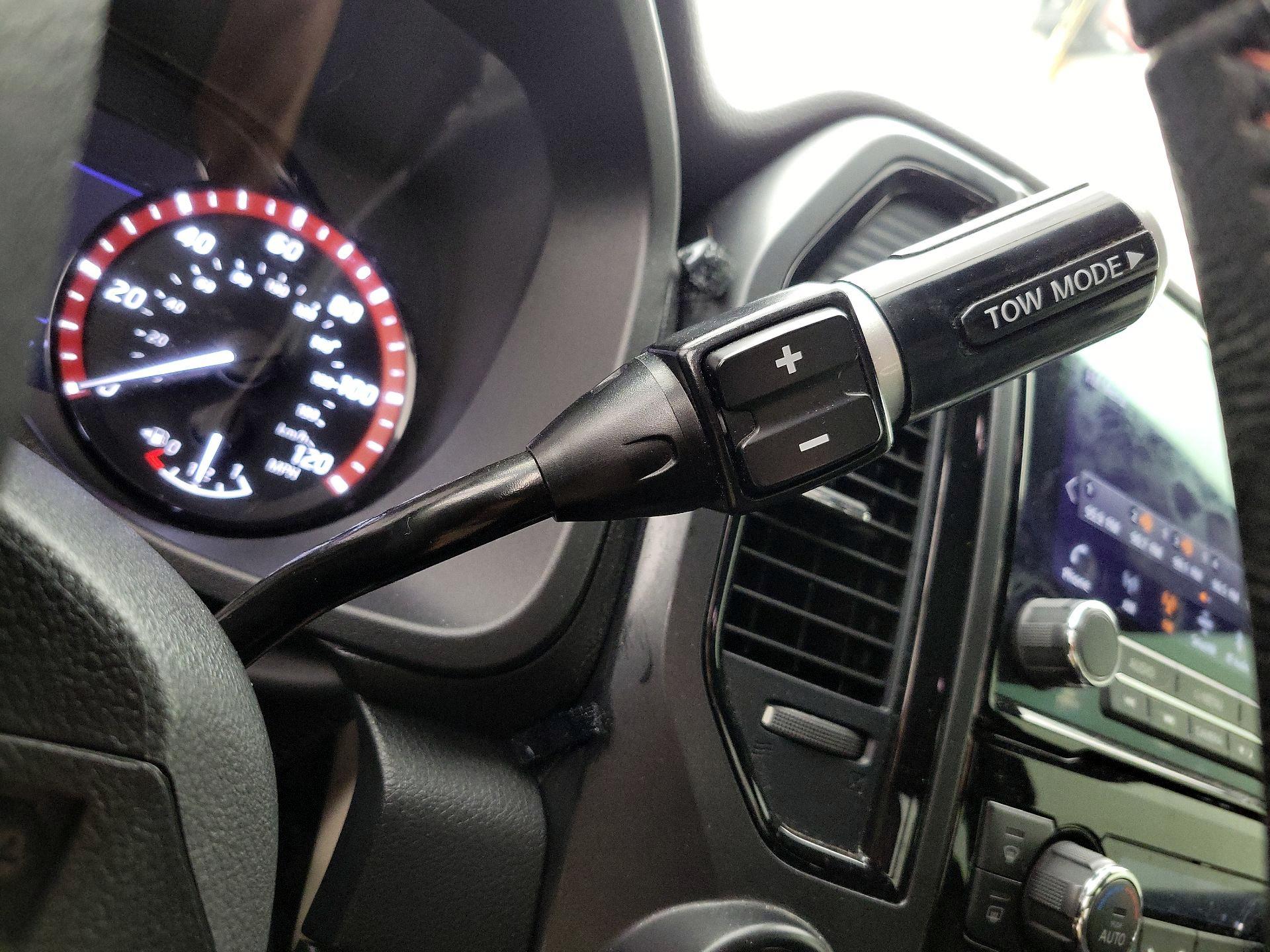 Thumbnail: 2021 Nissan Titan - 17