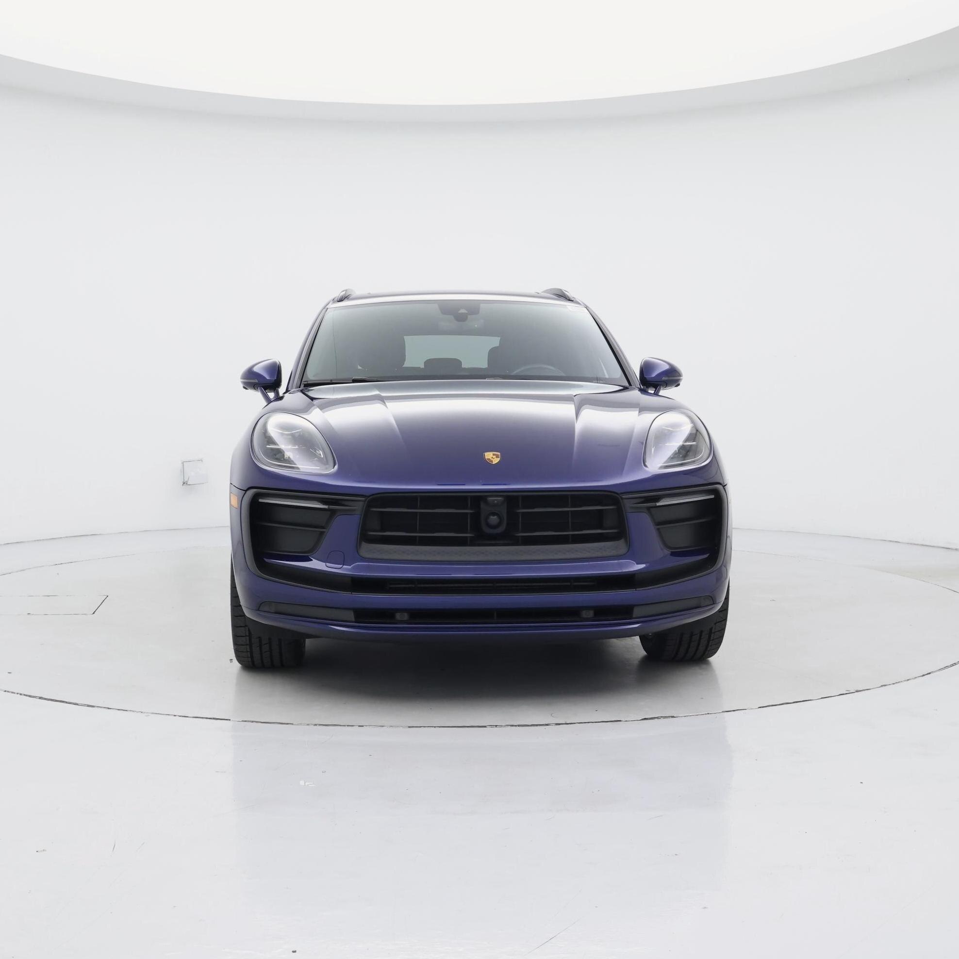 Thumbnail: 2023 Porsche Macan - 5