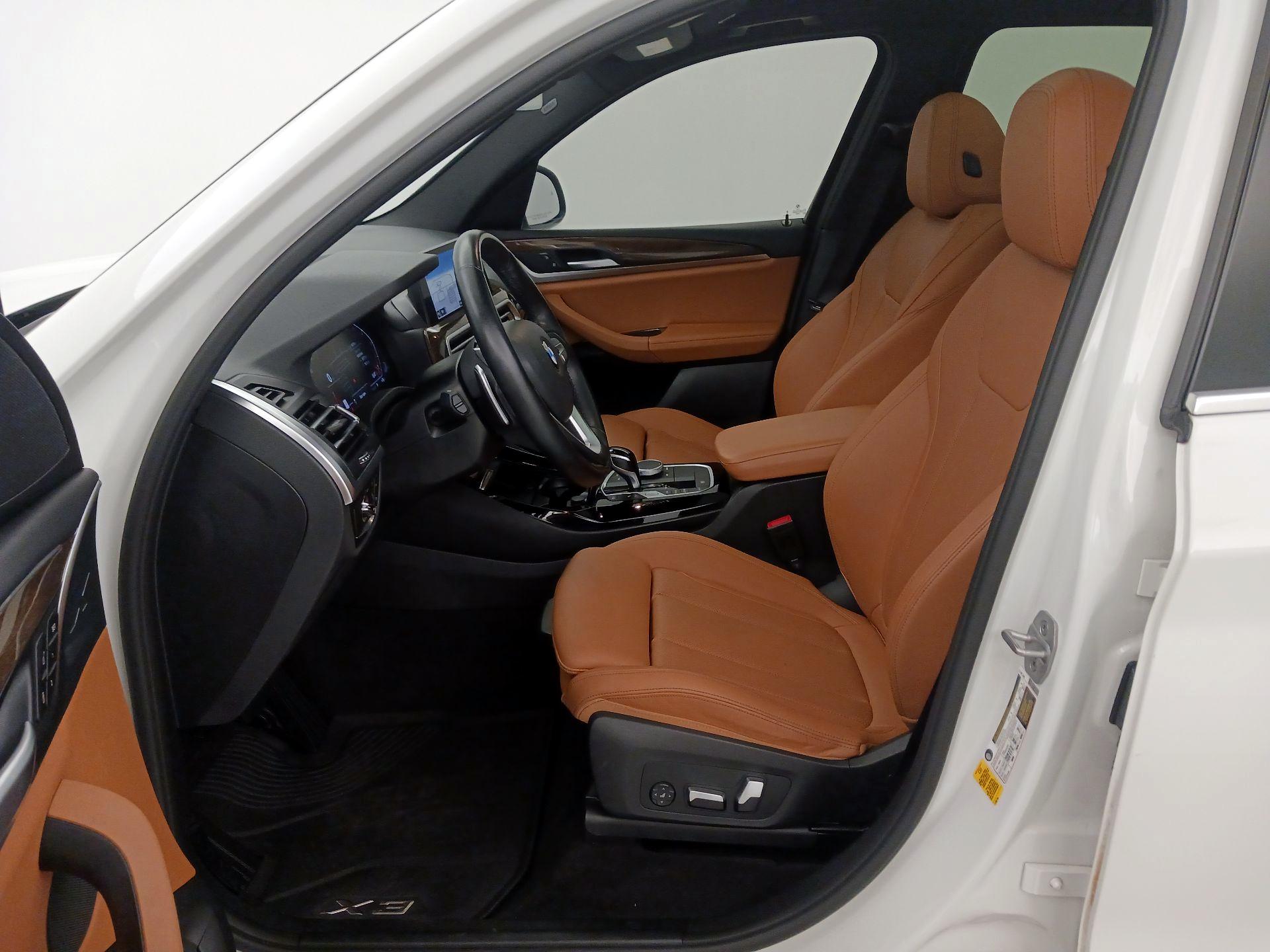 Thumbnail: 2023 BMW X3 - 11