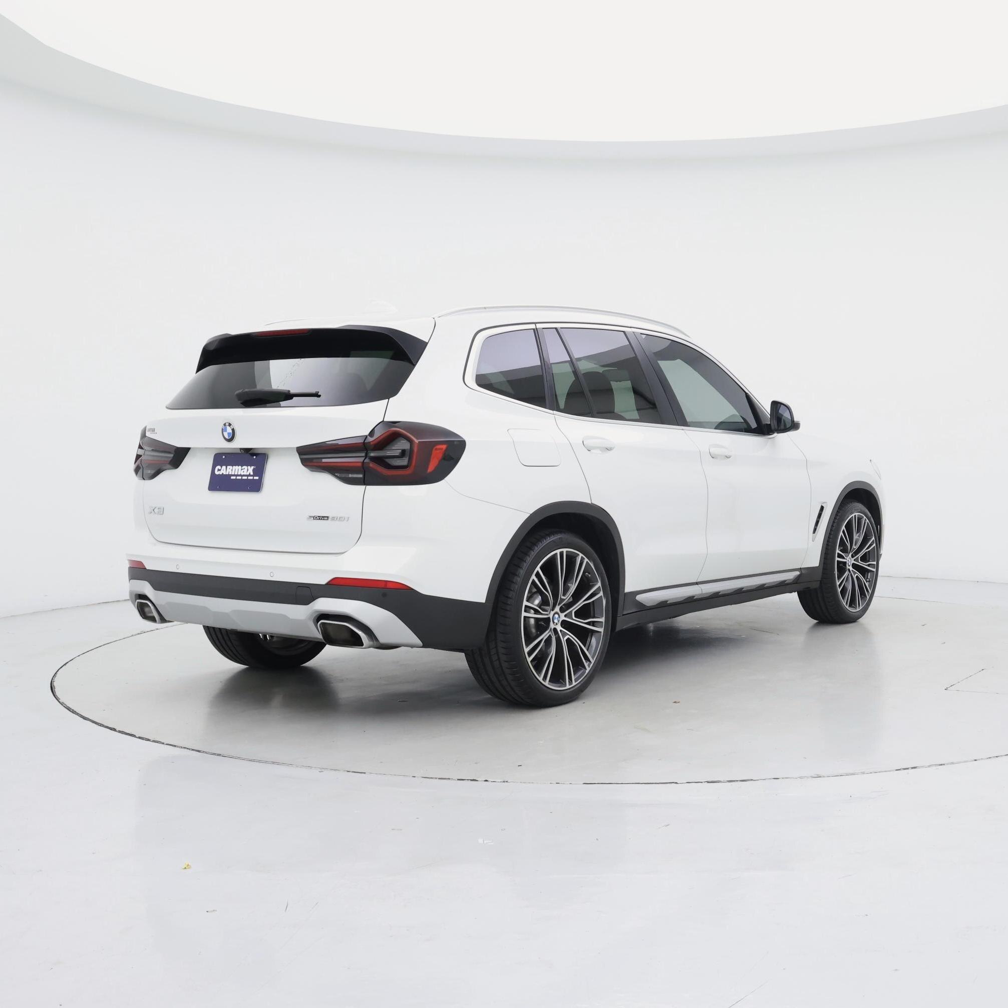 Thumbnail: 2023 BMW X3 - 8