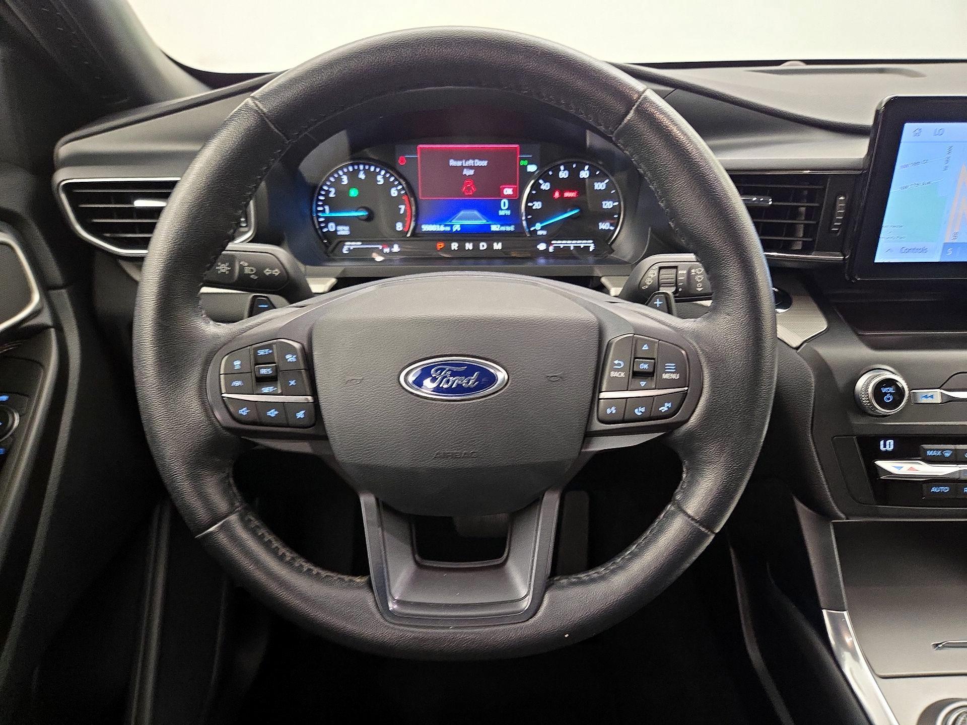 Thumbnail: 2020 Ford Explorer - 10