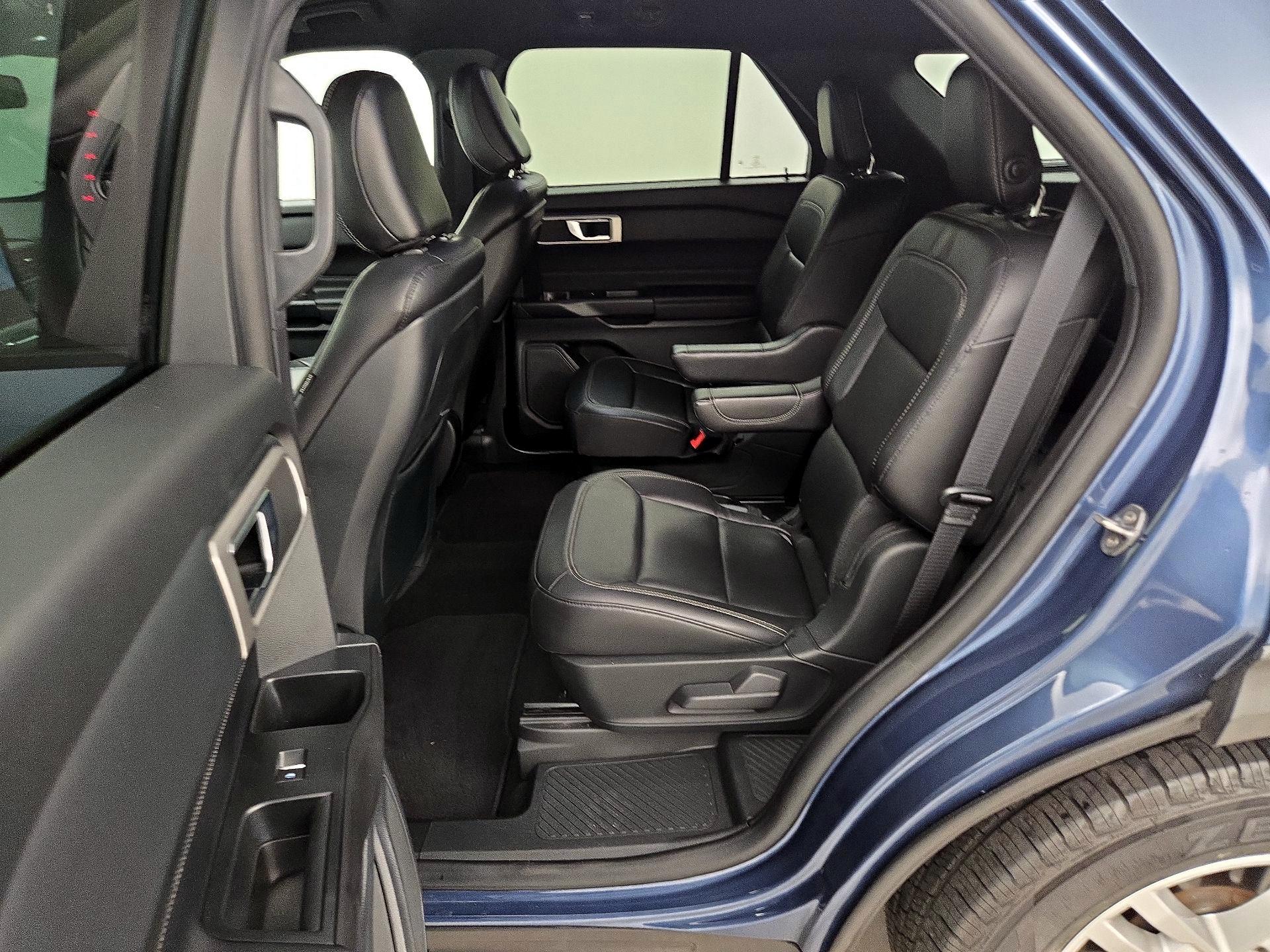 Thumbnail: 2020 Ford Explorer - 20