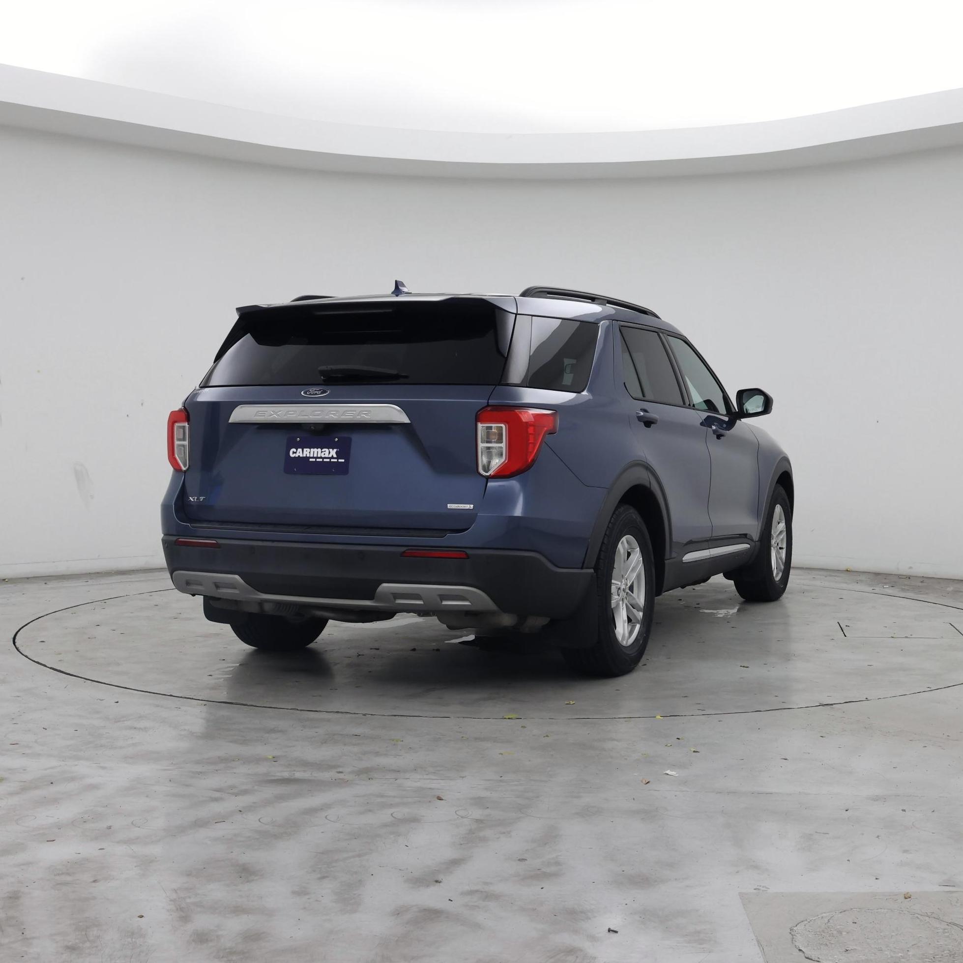 Thumbnail: 2020 Ford Explorer - 8