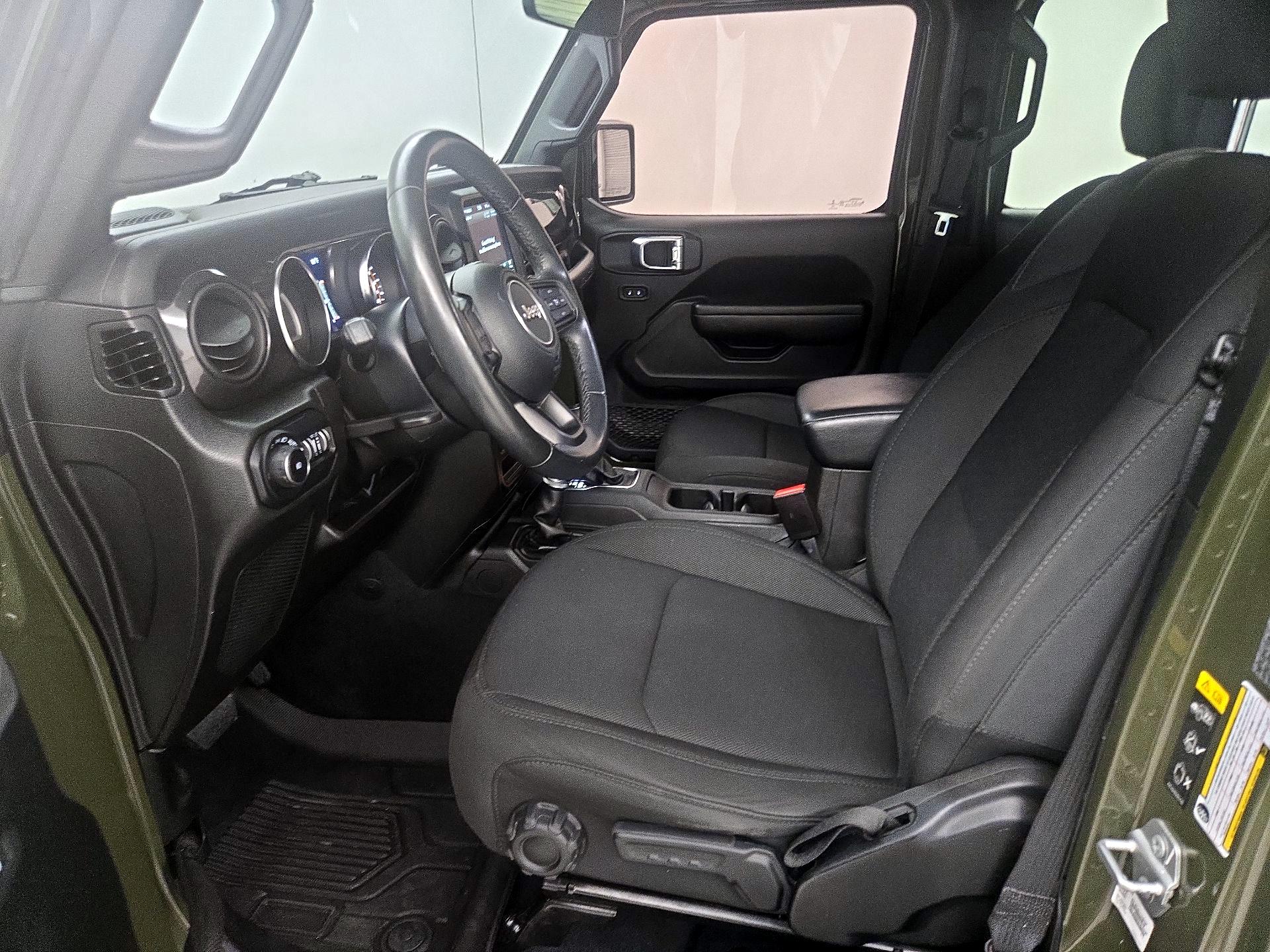 Thumbnail: 2022 Jeep Wrangler - 11