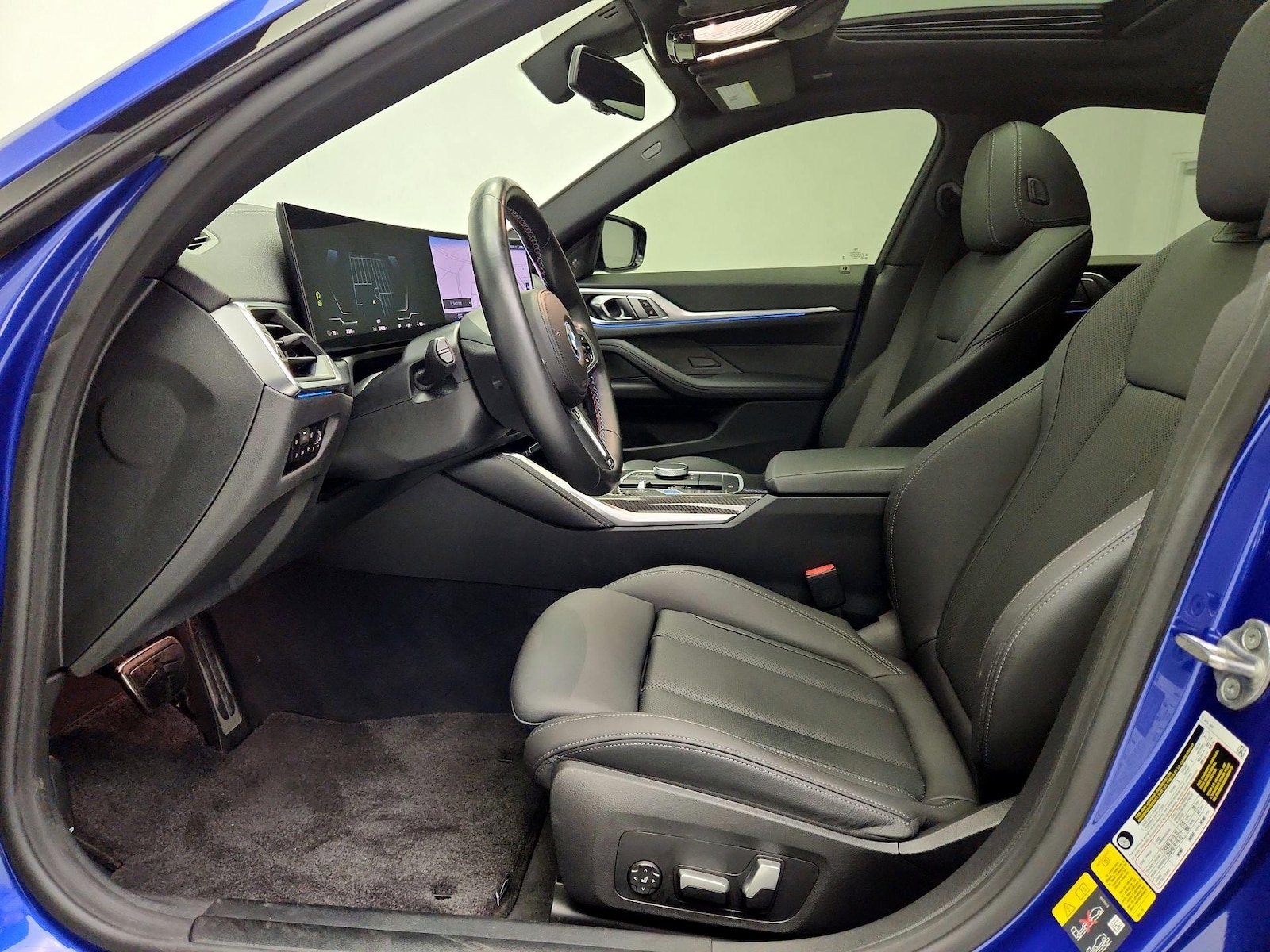 2024 BMW i4 M50 - Photo 12