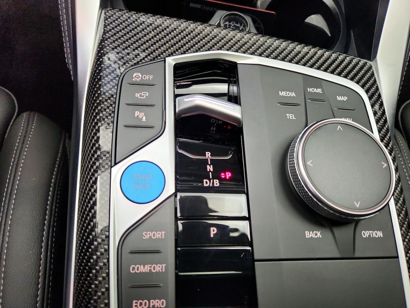 2024 BMW i4 M50 - Photo 19