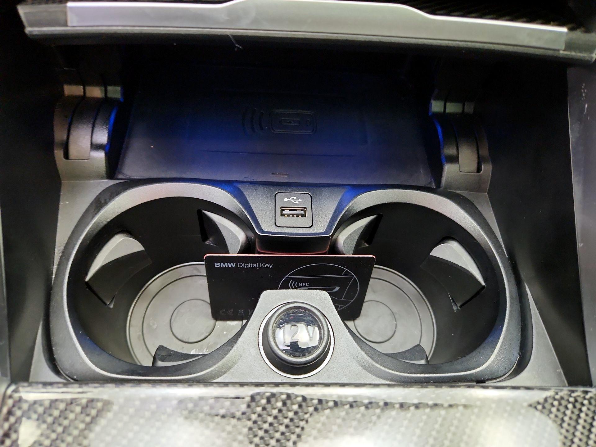 Thumbnail: 2024 BMW i4 - 19