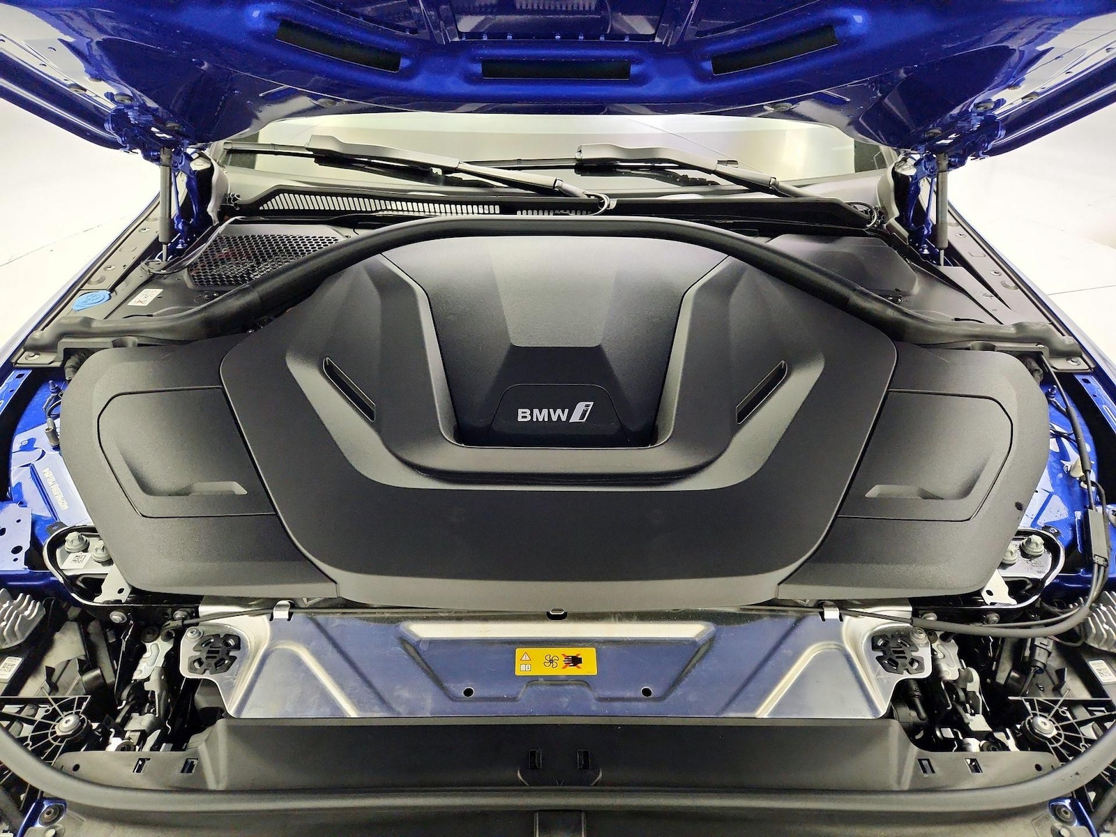 2024 BMW i4 M50 - Photo 24