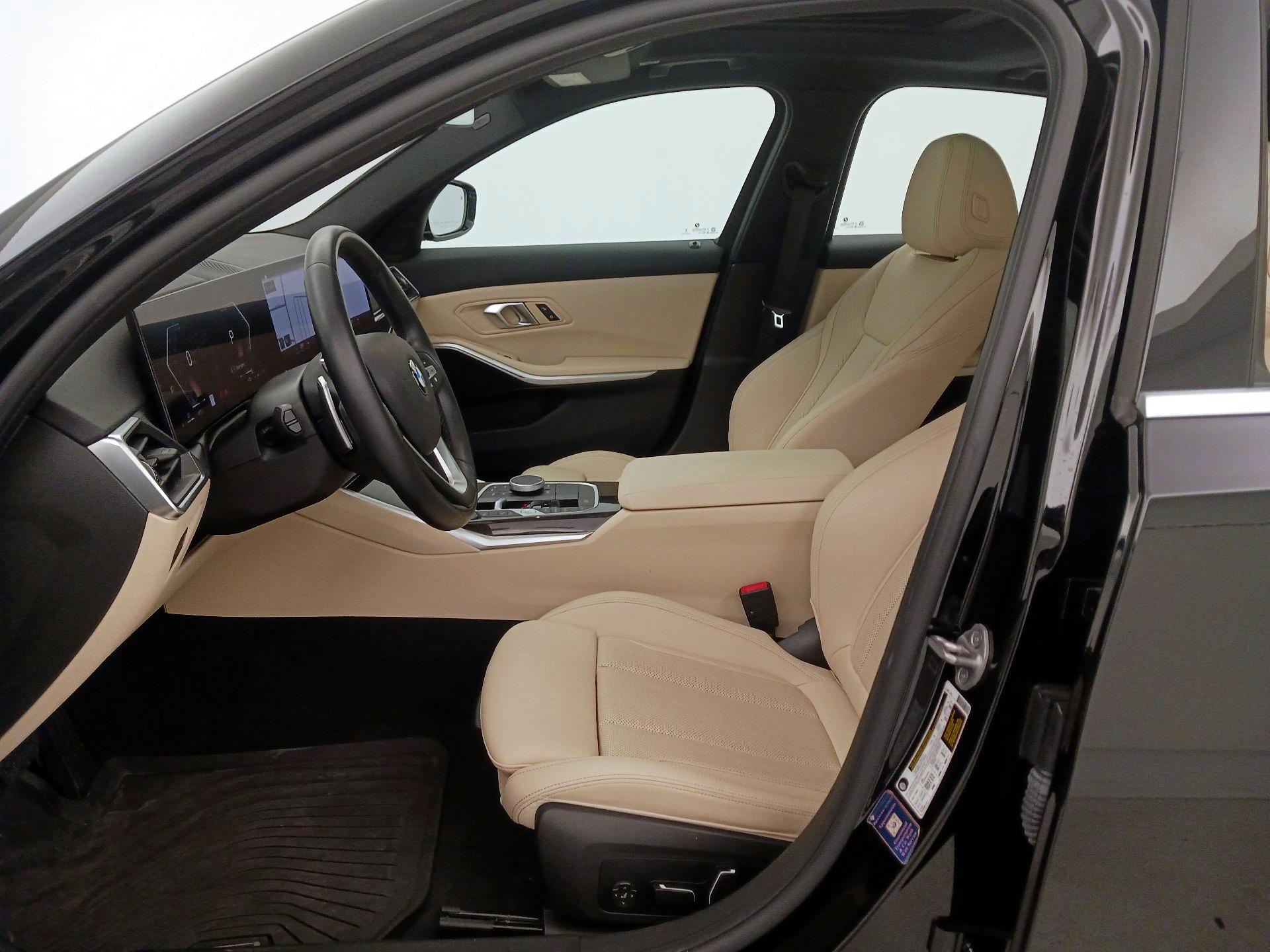 Thumbnail: 2024 BMW 3 Series - 11