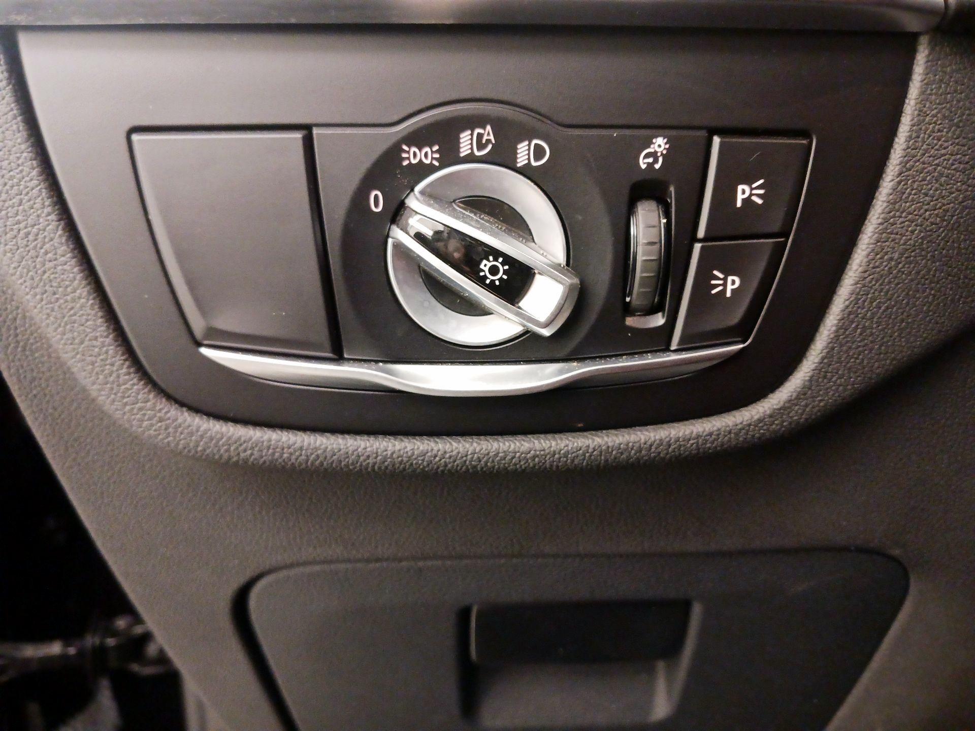 Thumbnail: 2024 BMW X3 - 13