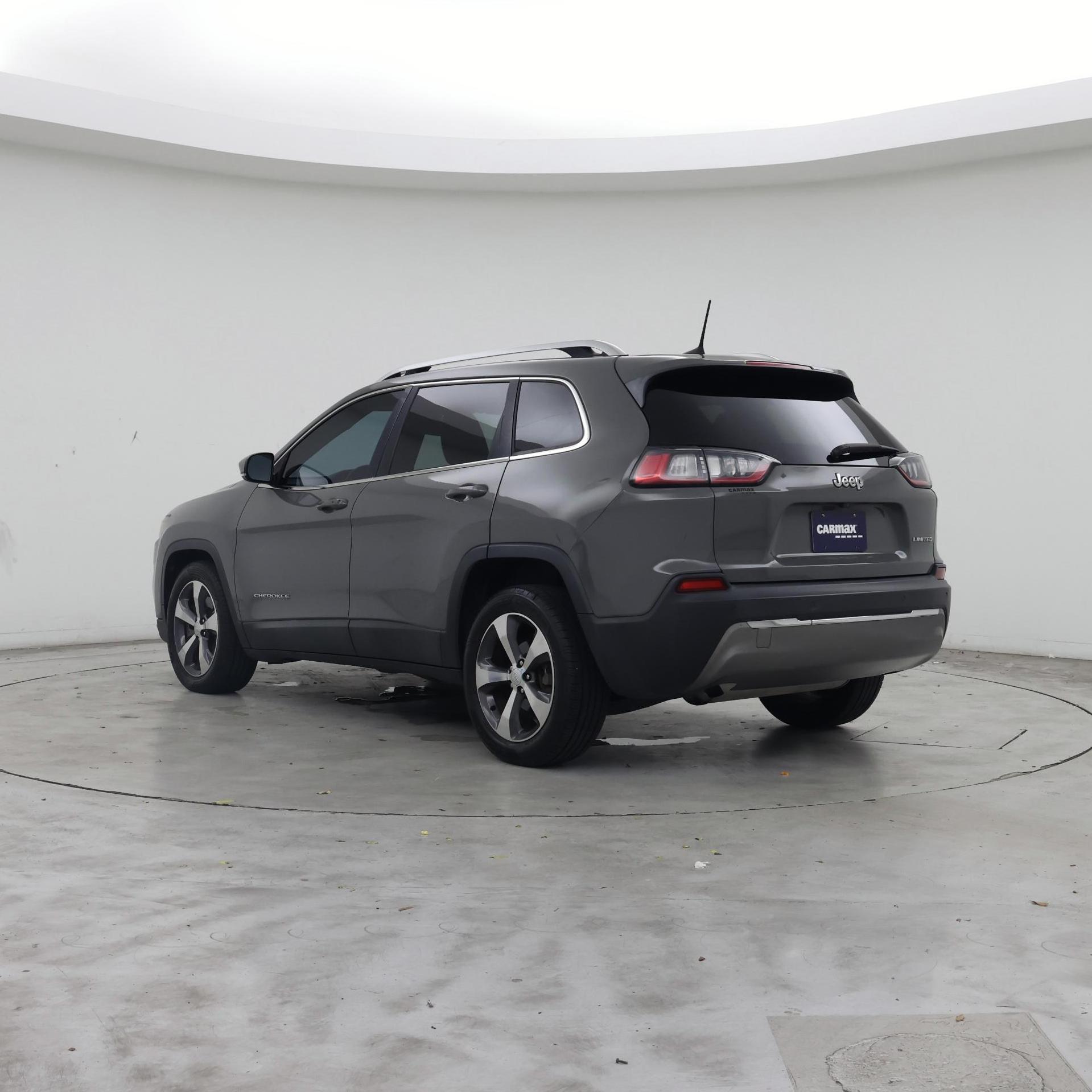 Thumbnail: 2019 Jeep Cherokee - 2