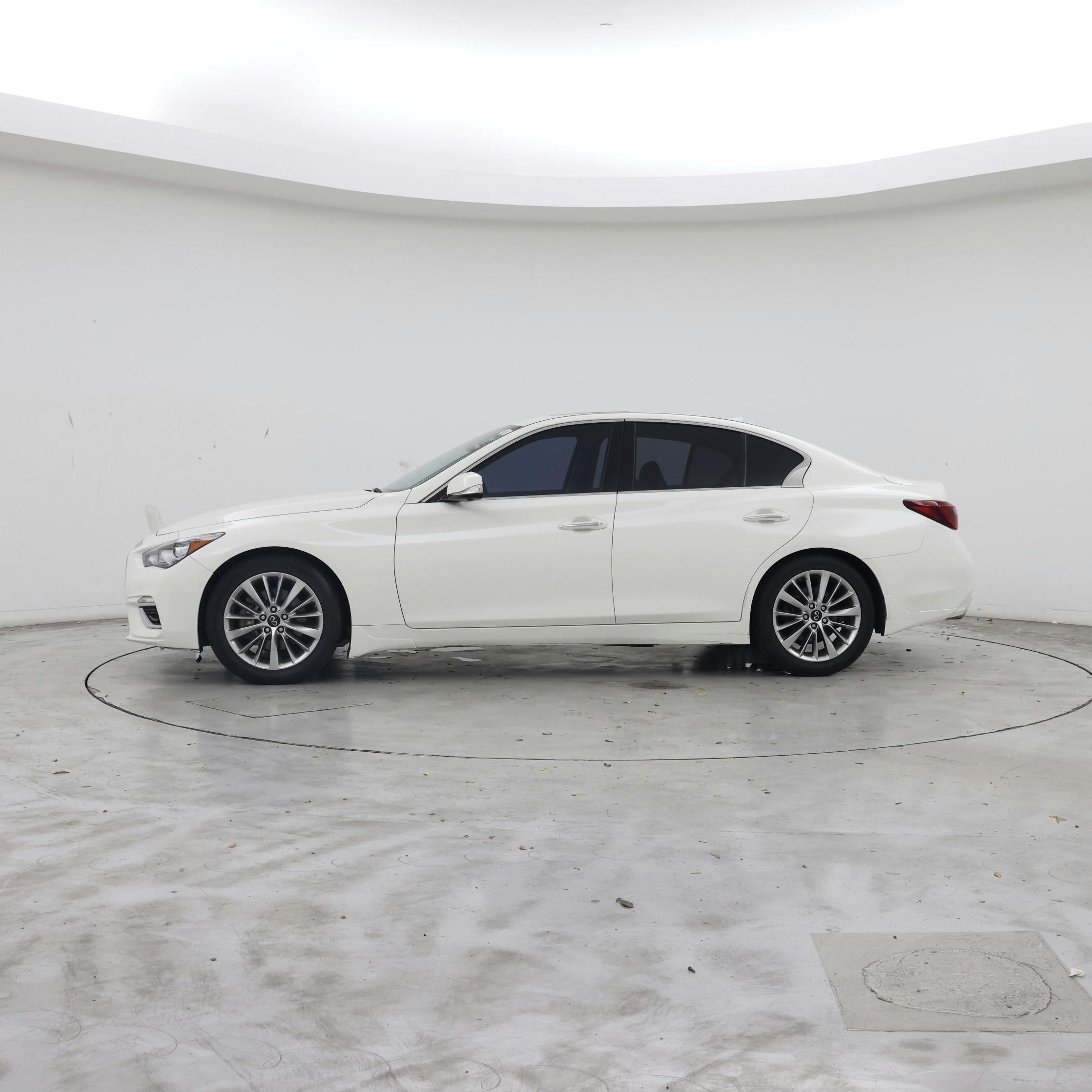 Thumbnail: 2021 INFINITI Q50 - 3