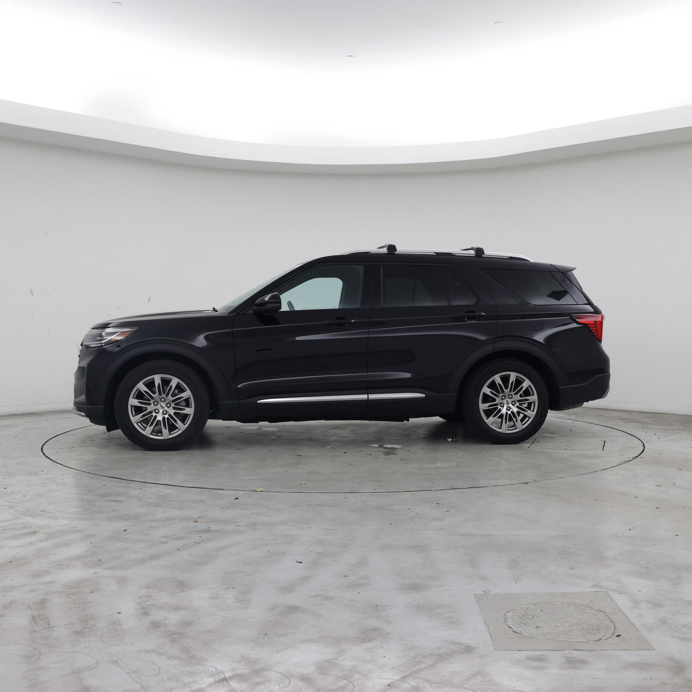 Thumbnail: 2025 Ford Explorer - 3