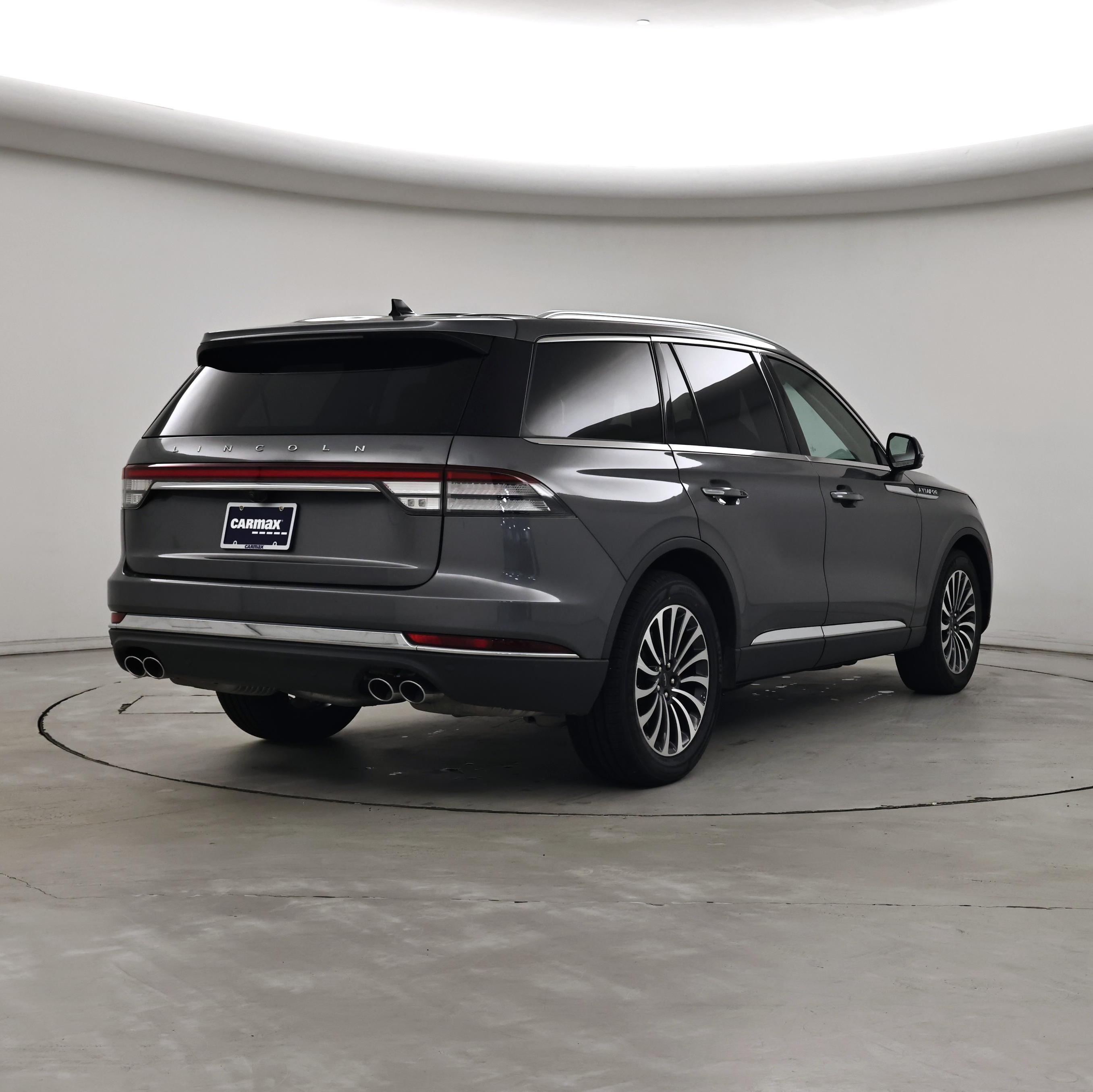 Thumbnail: 2023 Lincoln Aviator - 8