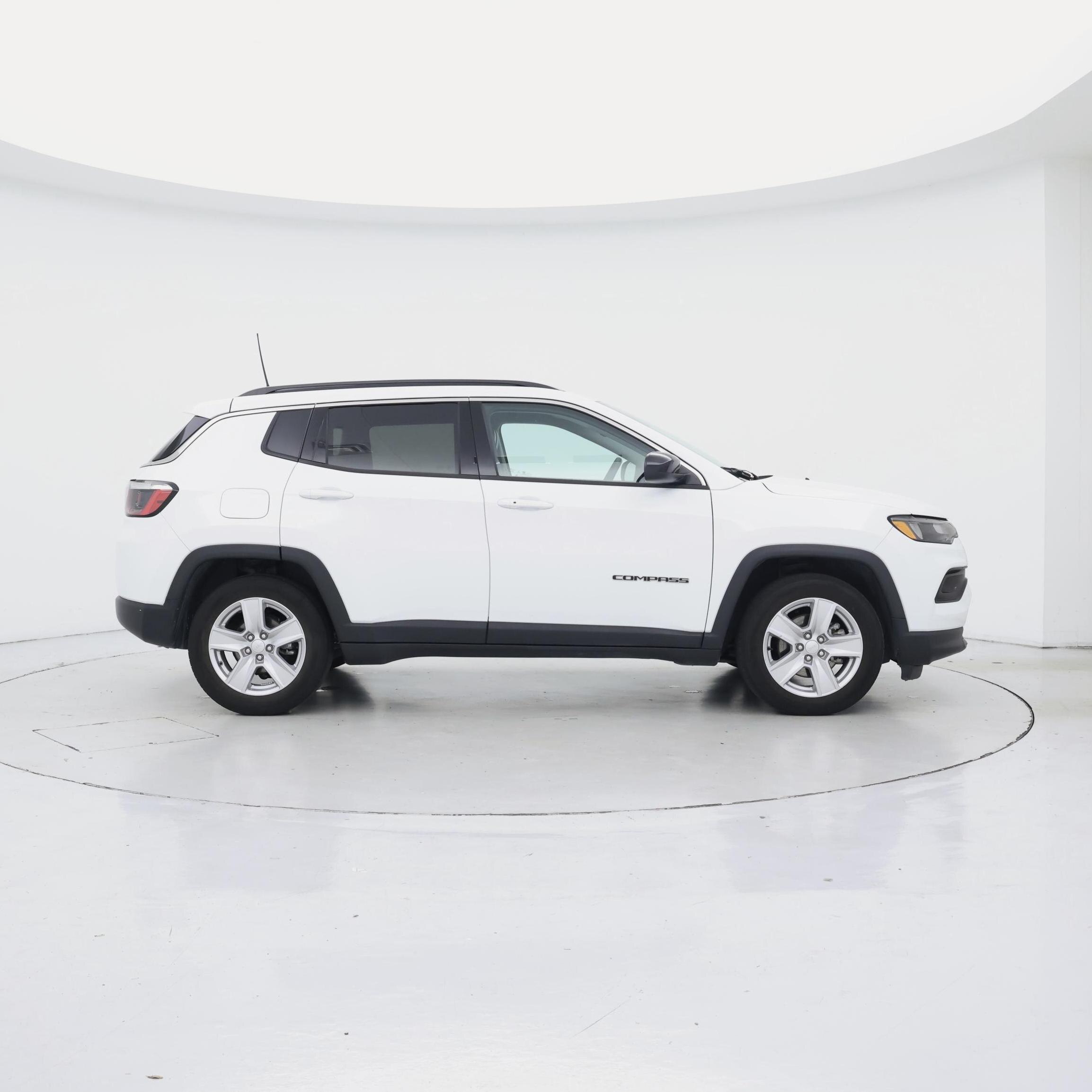 Thumbnail: 2022 Jeep Compass - 7