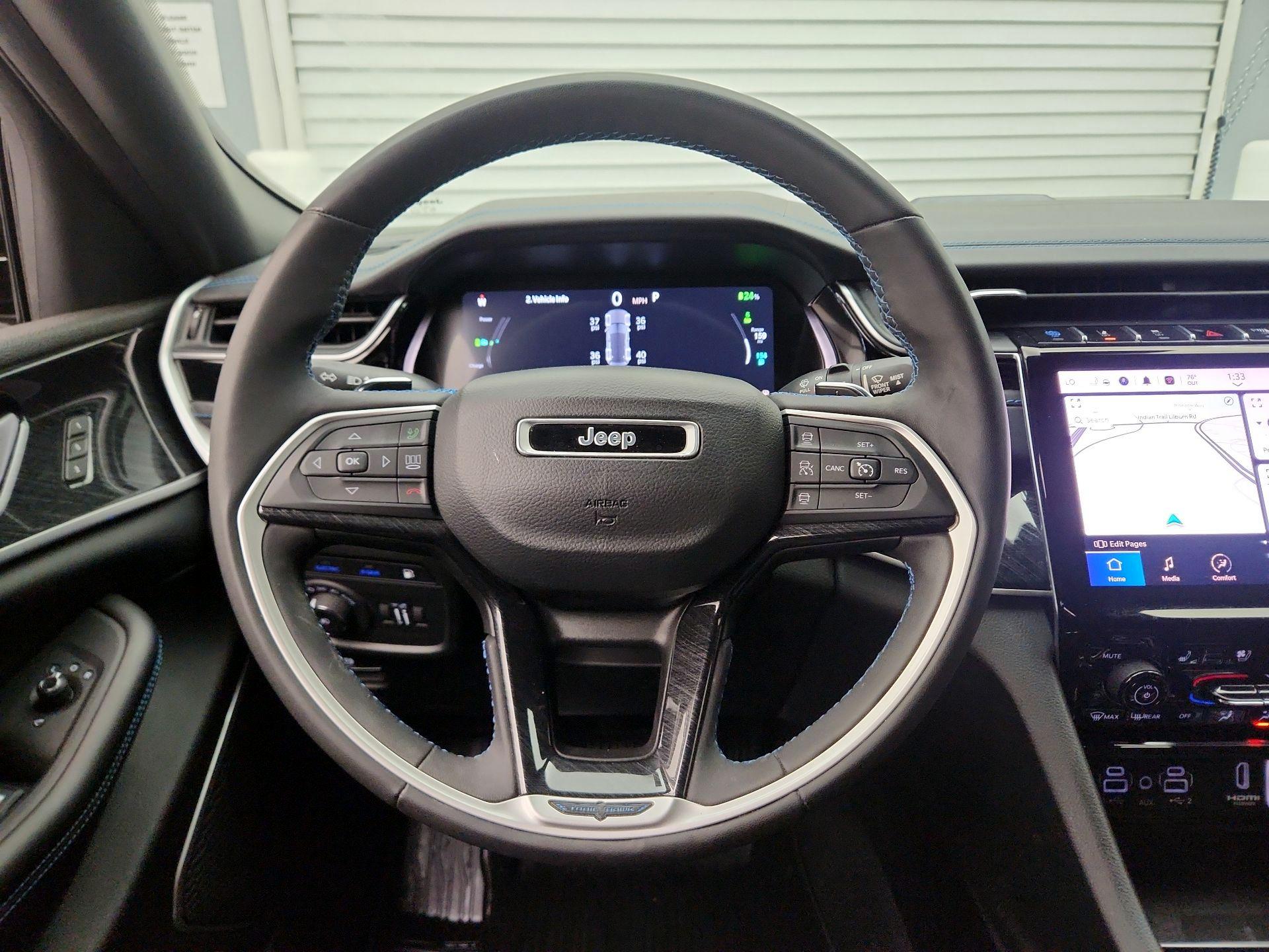 Thumbnail: 2022 Jeep Grand Cherokee - 10