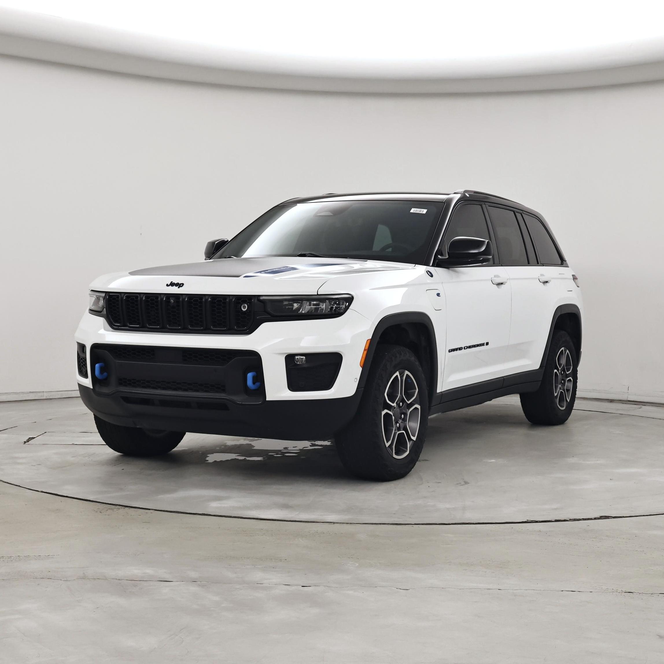 Thumbnail: 2022 Jeep Grand Cherokee - 4