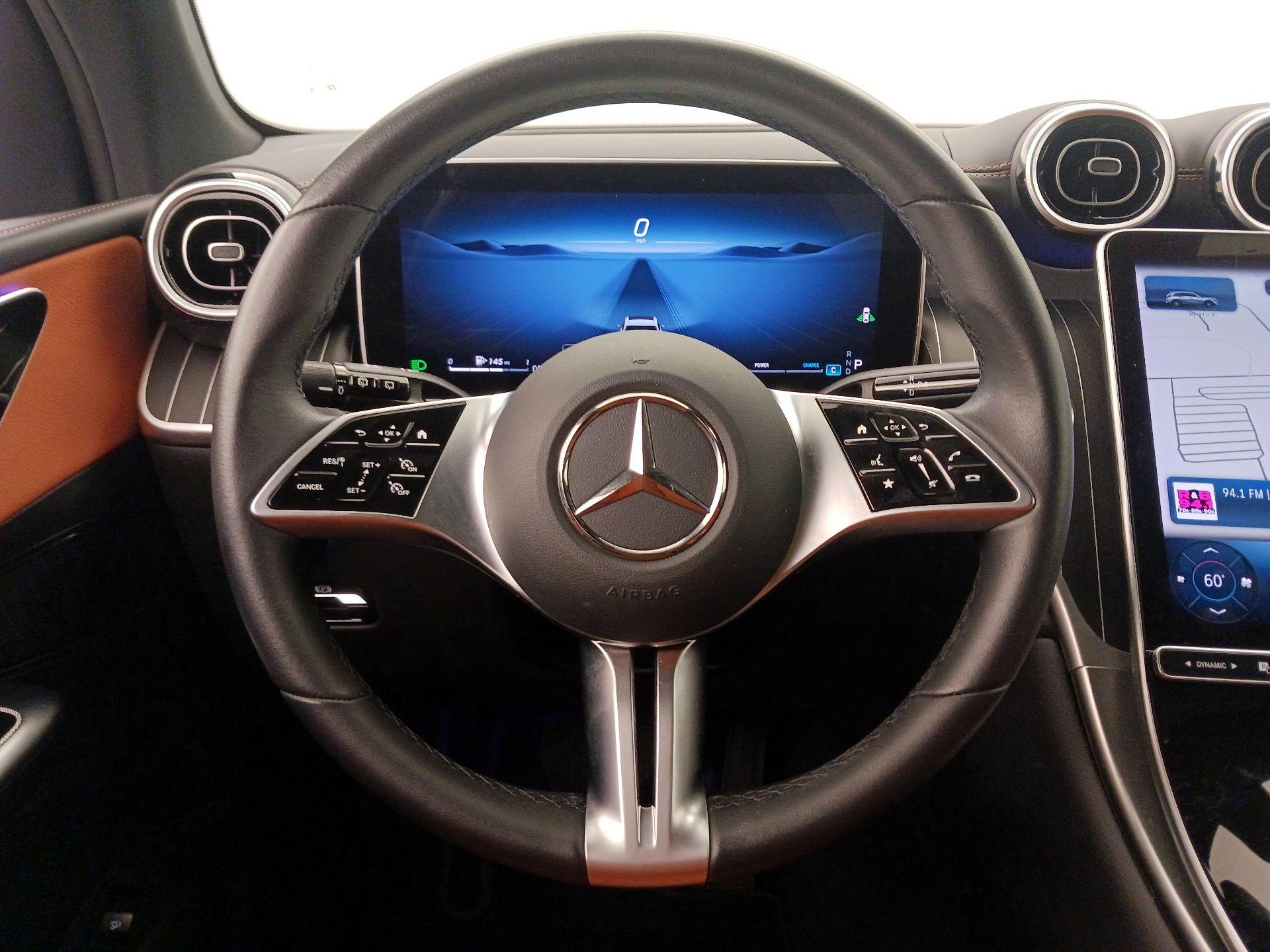 Thumbnail: 2024 Mercedes-Benz GLC - 10