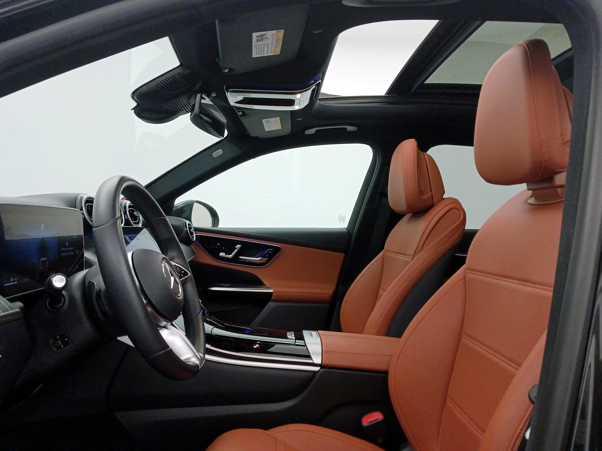 Thumbnail: 2024 Mercedes-Benz GLC - 20