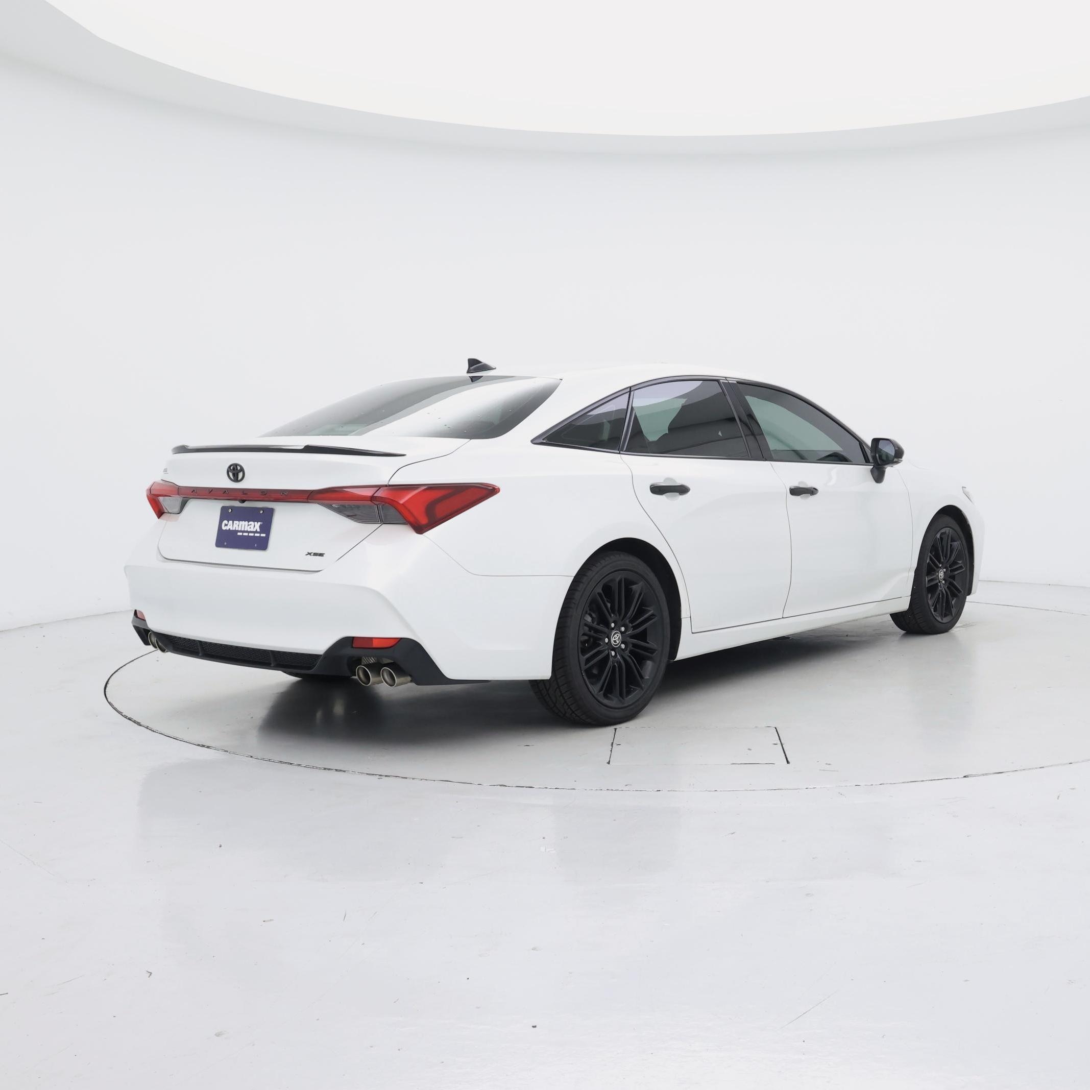 Thumbnail: 2021 Toyota Avalon - 8