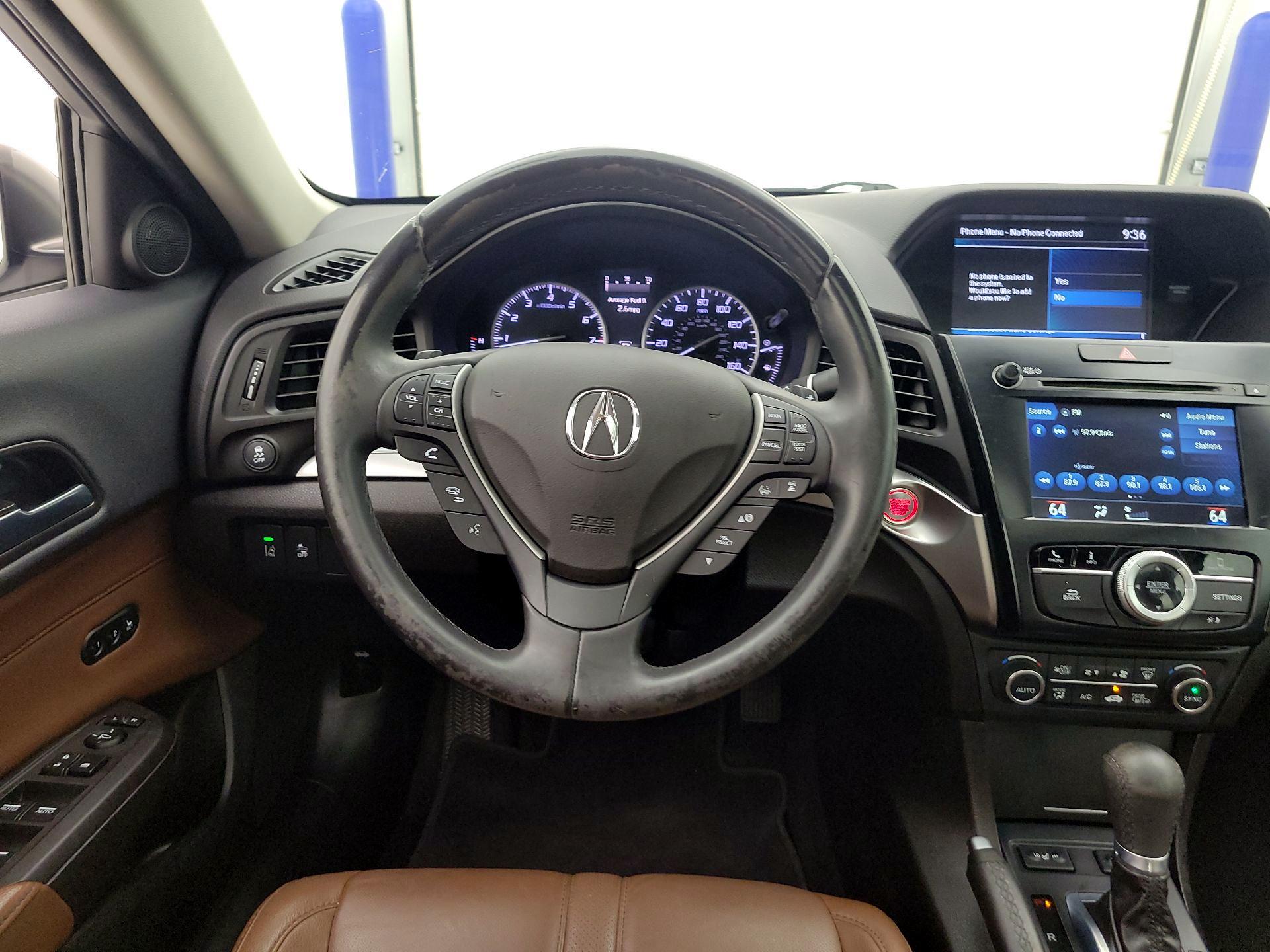Thumbnail: 2020 Acura ILX - 10