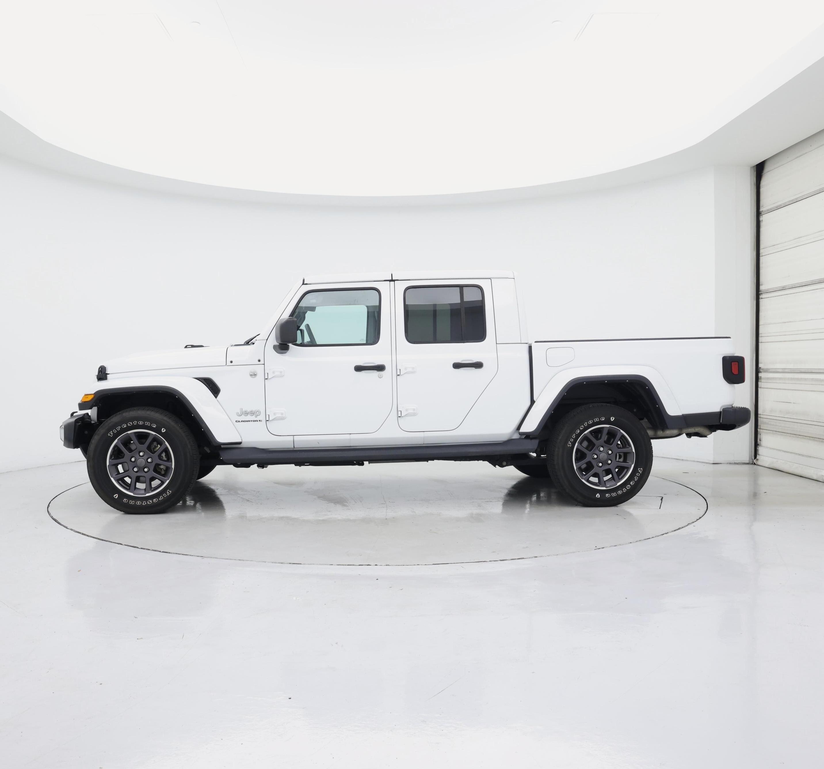 Thumbnail: 2023 Jeep Gladiator - 3