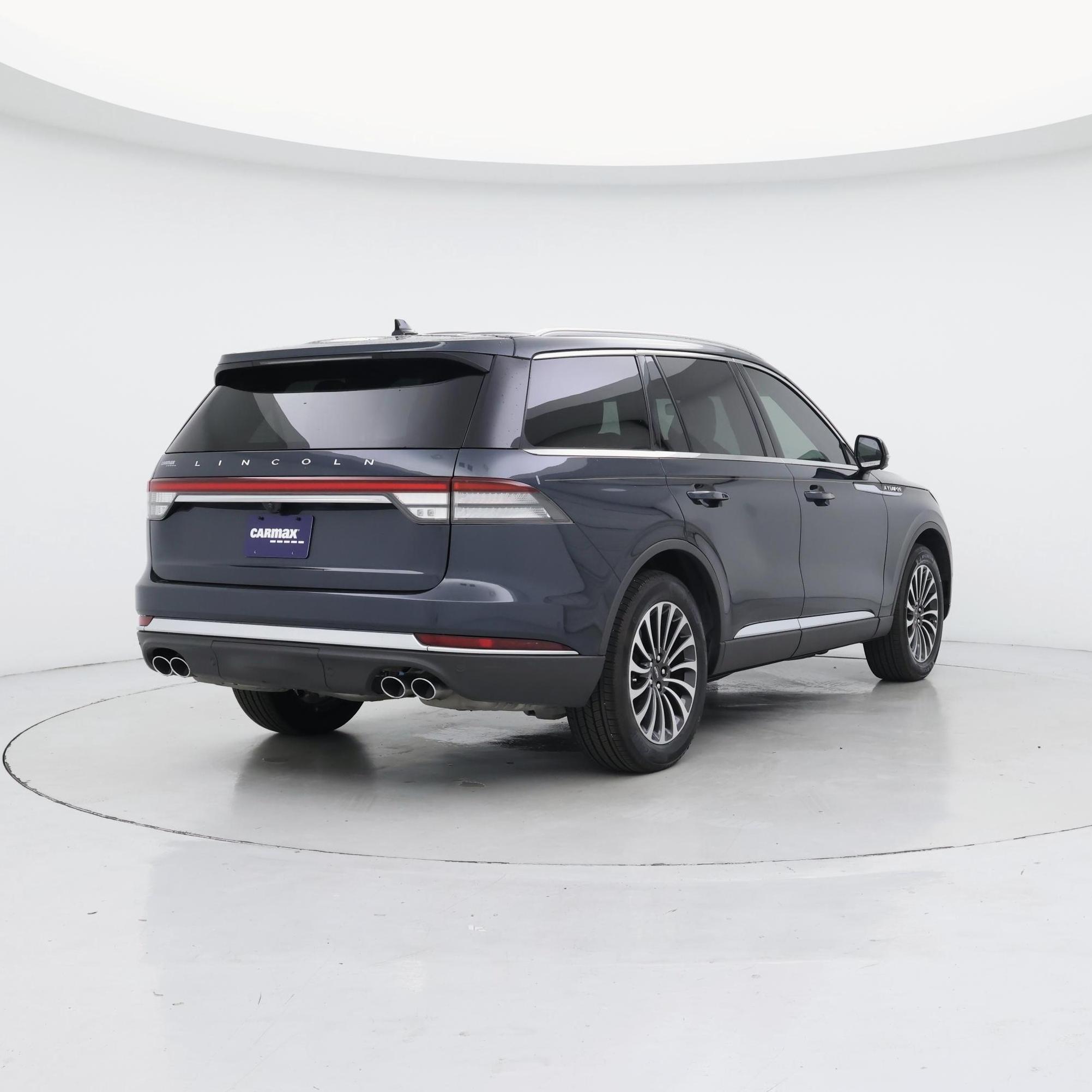 Thumbnail: 2023 Lincoln Aviator - 8
