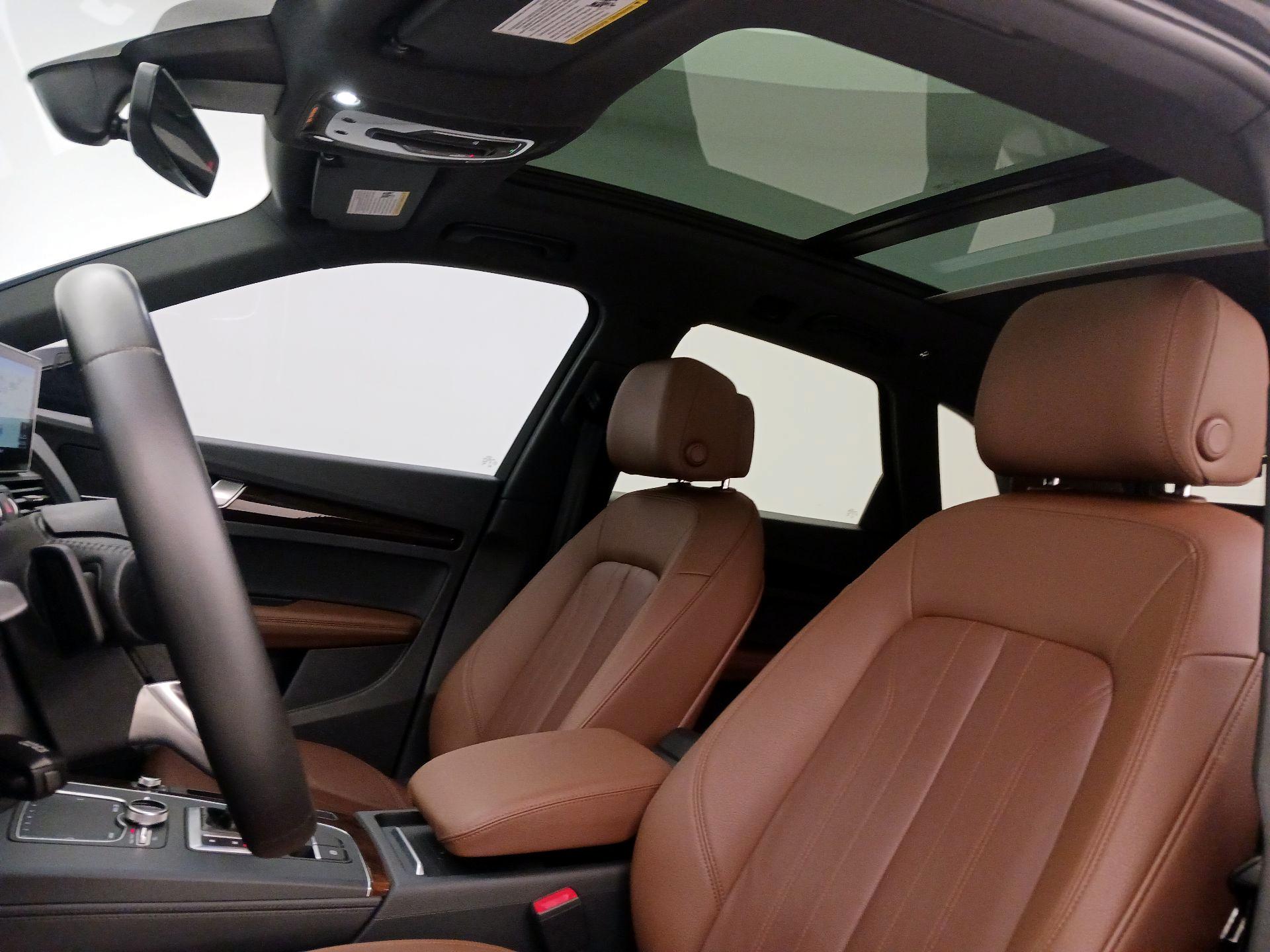 Thumbnail: 2020 Audi Q5 - 20